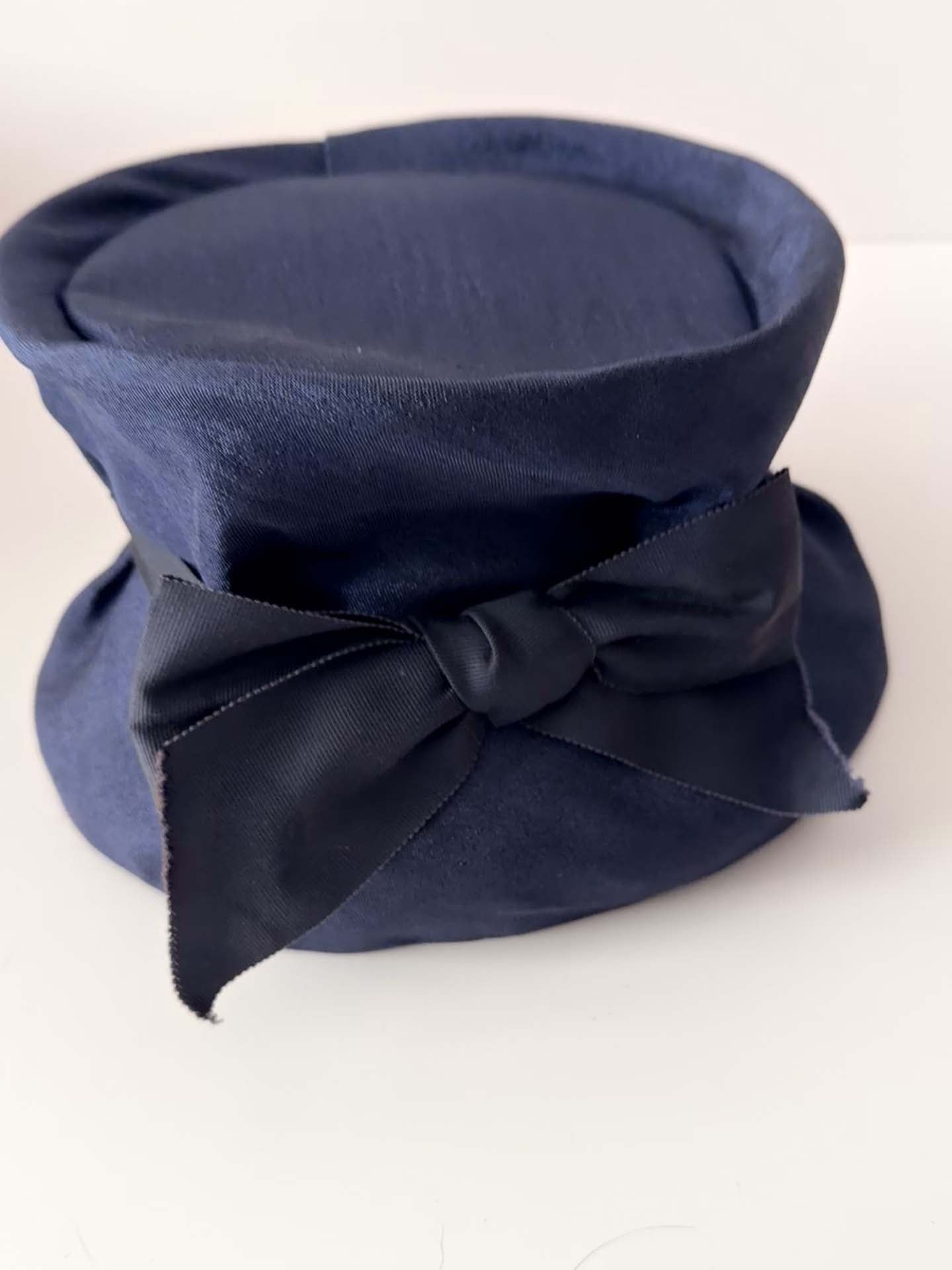 Vintage Navy Blue Bucket Hat | 1960s Mod Hat | Satin Cloche Style Hat | Navy Bow Hat | Elegant Church Hat | Jackie O Inspired Vintage Millinery