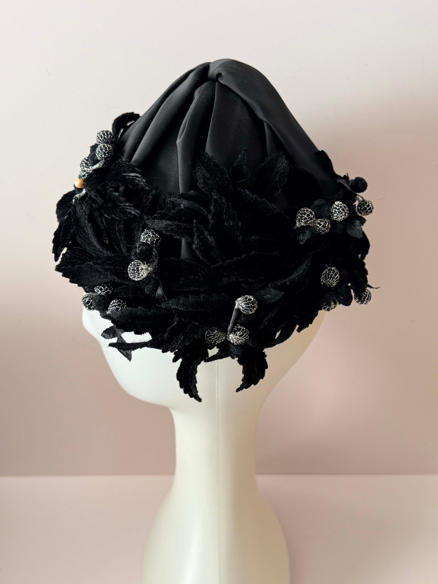 Vintage Black Satin Floral Cocktail Hat | 1950s Floral Toque Hat | Black Velvet Leaf Hat | Evening Cocktail Hat | Hollywood Glamour Millinery