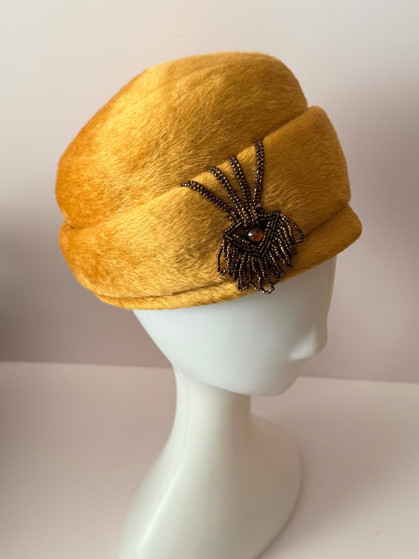 Vintage Camel Fur Pillbox Hat | 1960s Fur Felt Cloche Hat | Beaded Art Deco Accent | Mod Winter Millinery | Size 22