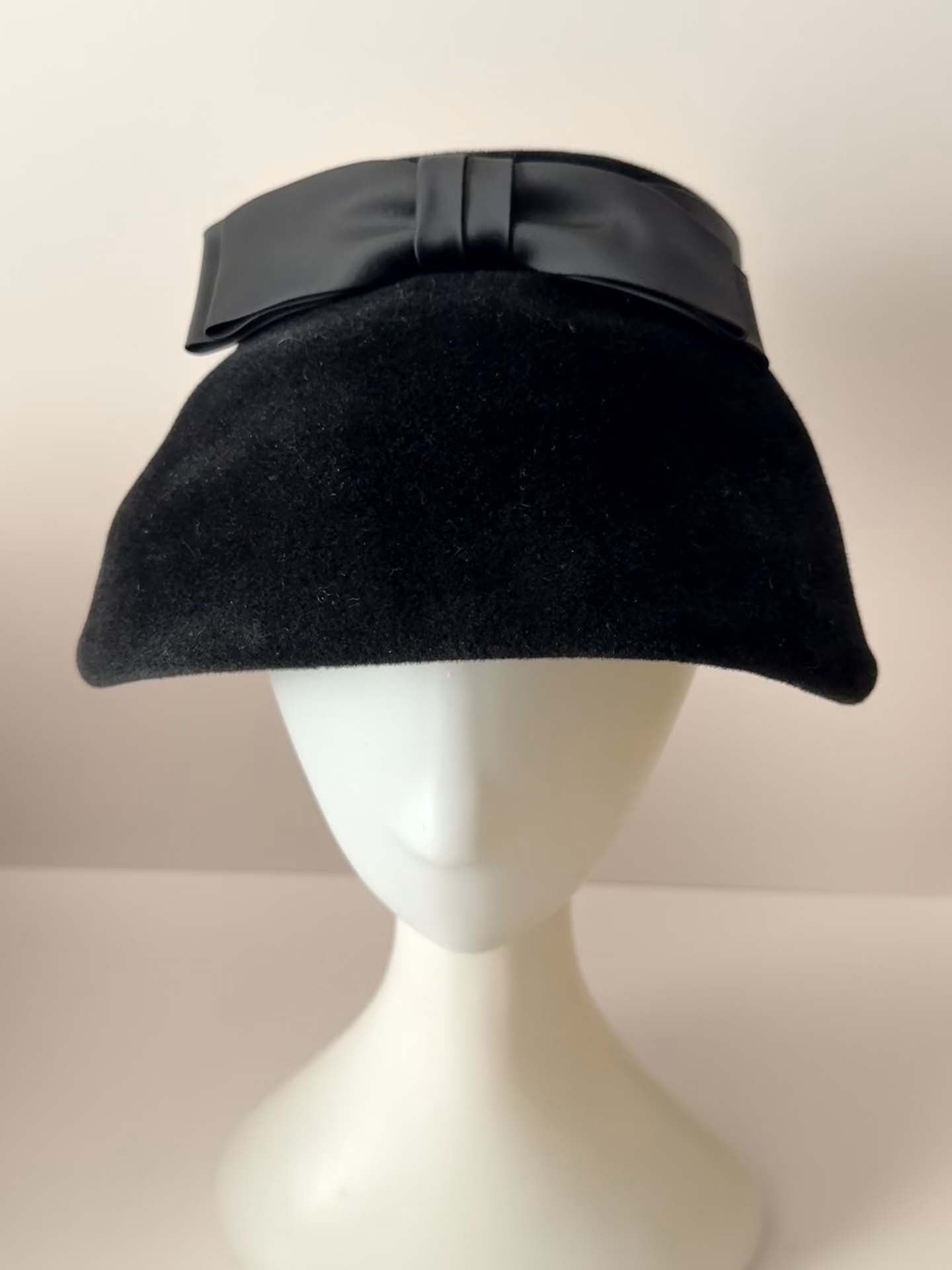 Vintage Black Wool Bucket Hat | Wilshire Italy Hat | 1960s Black Felt Hat |Audrey Hepburn Bucket Hat | Classic Ribbon Bow Hat