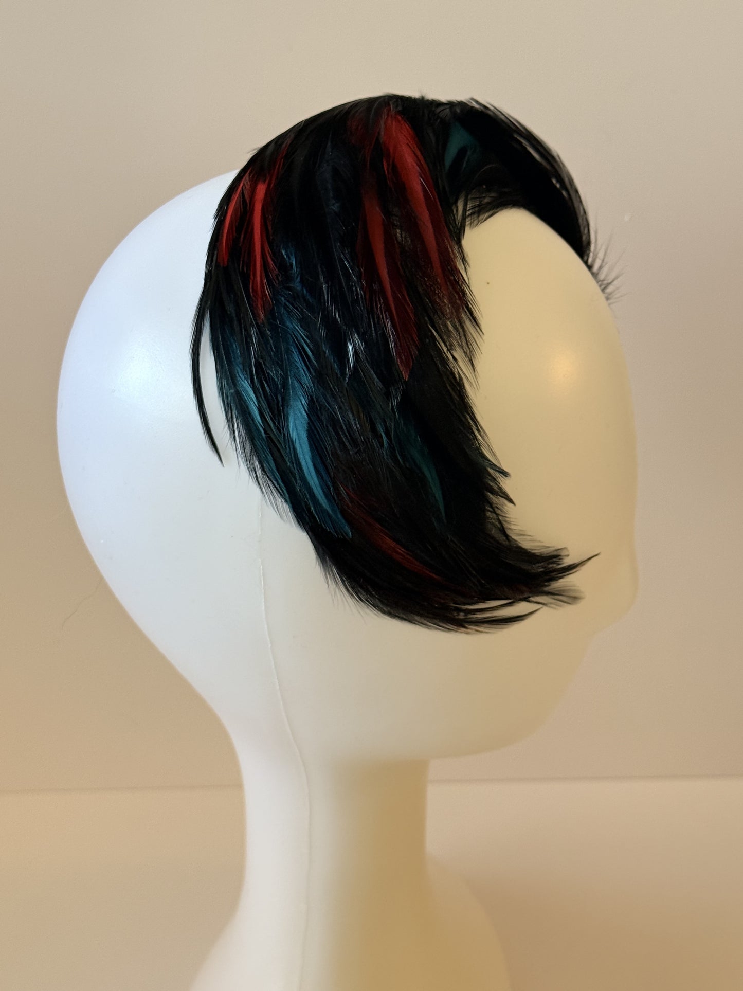 Vintage Starlet Feather Fascinator | 1940s–1950s Black, Red & Aqua Old Hollywood Hat