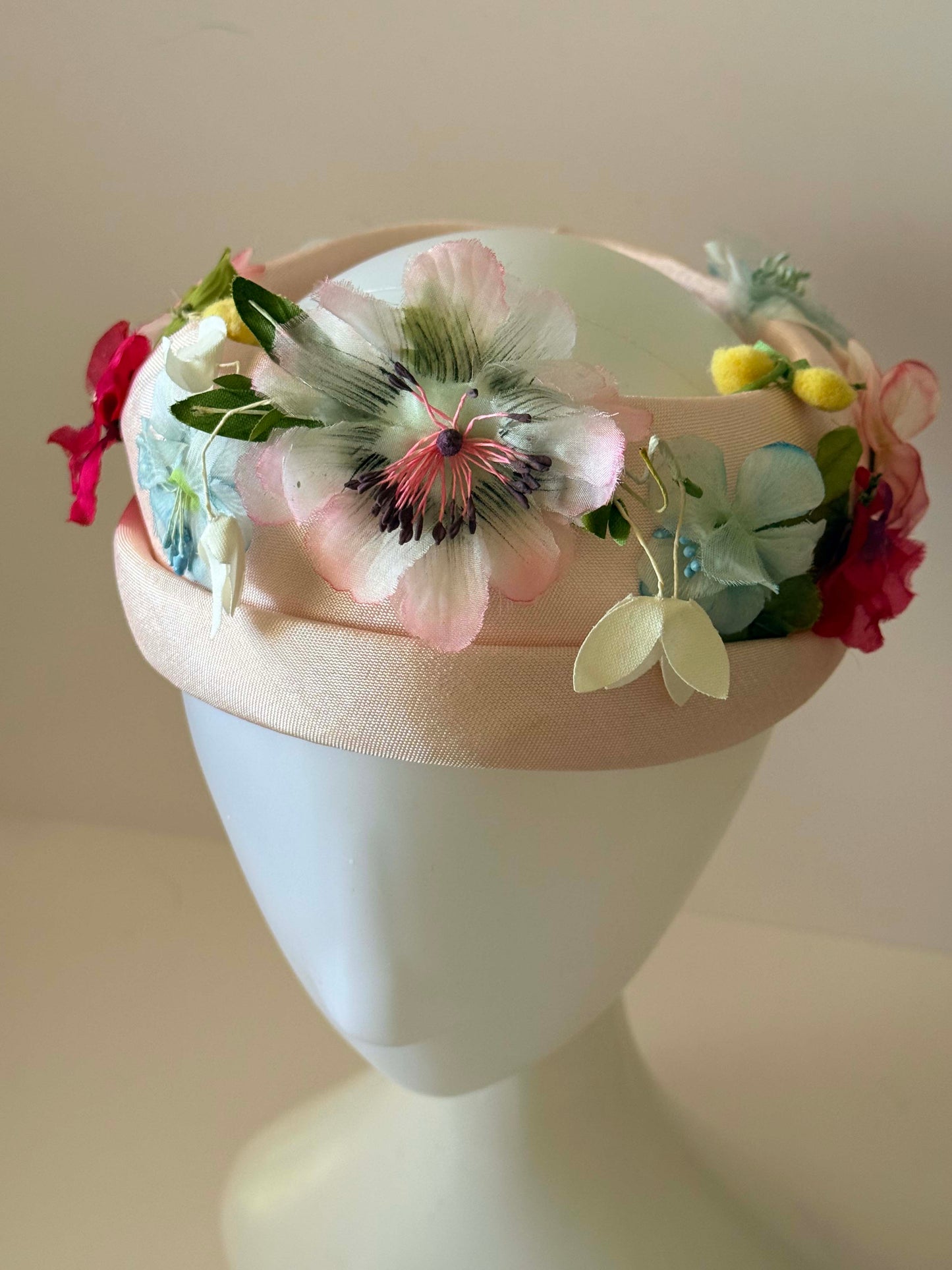 Vintage Floral Halo Hat | 1960s Pink Garden Party Hat | Pastel Flower Fascinator | Easter Hat | Tea Party Millinery | Wedding Guest Hat