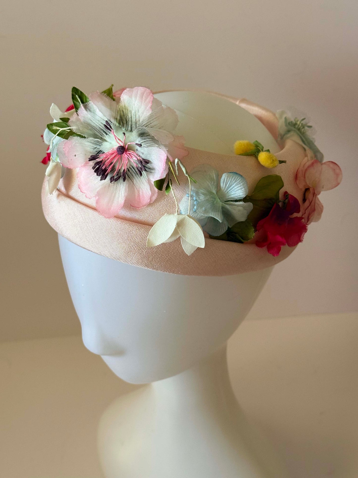 Vintage Floral Halo Hat | 1960s Pink Garden Party Hat | Pastel Flower Fascinator | Easter Hat | Tea Party Millinery | Wedding Guest Hat