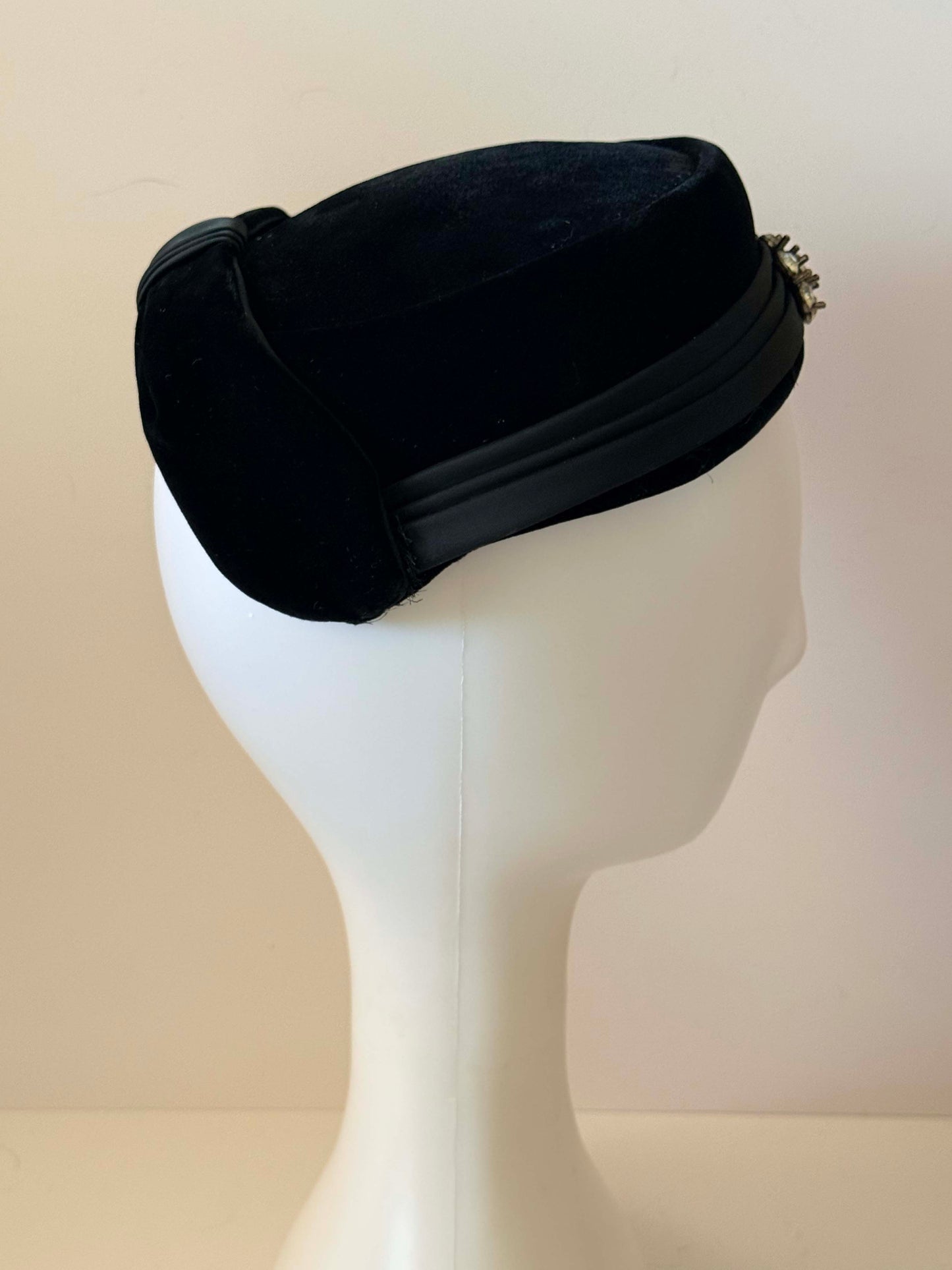 Vintage Black Velvet Pillbox Hat with Rhinestone Brooch | 1960s Cocktail Hat | Style-Kraft Dallas Millinery | Elegant Evening Fascinator