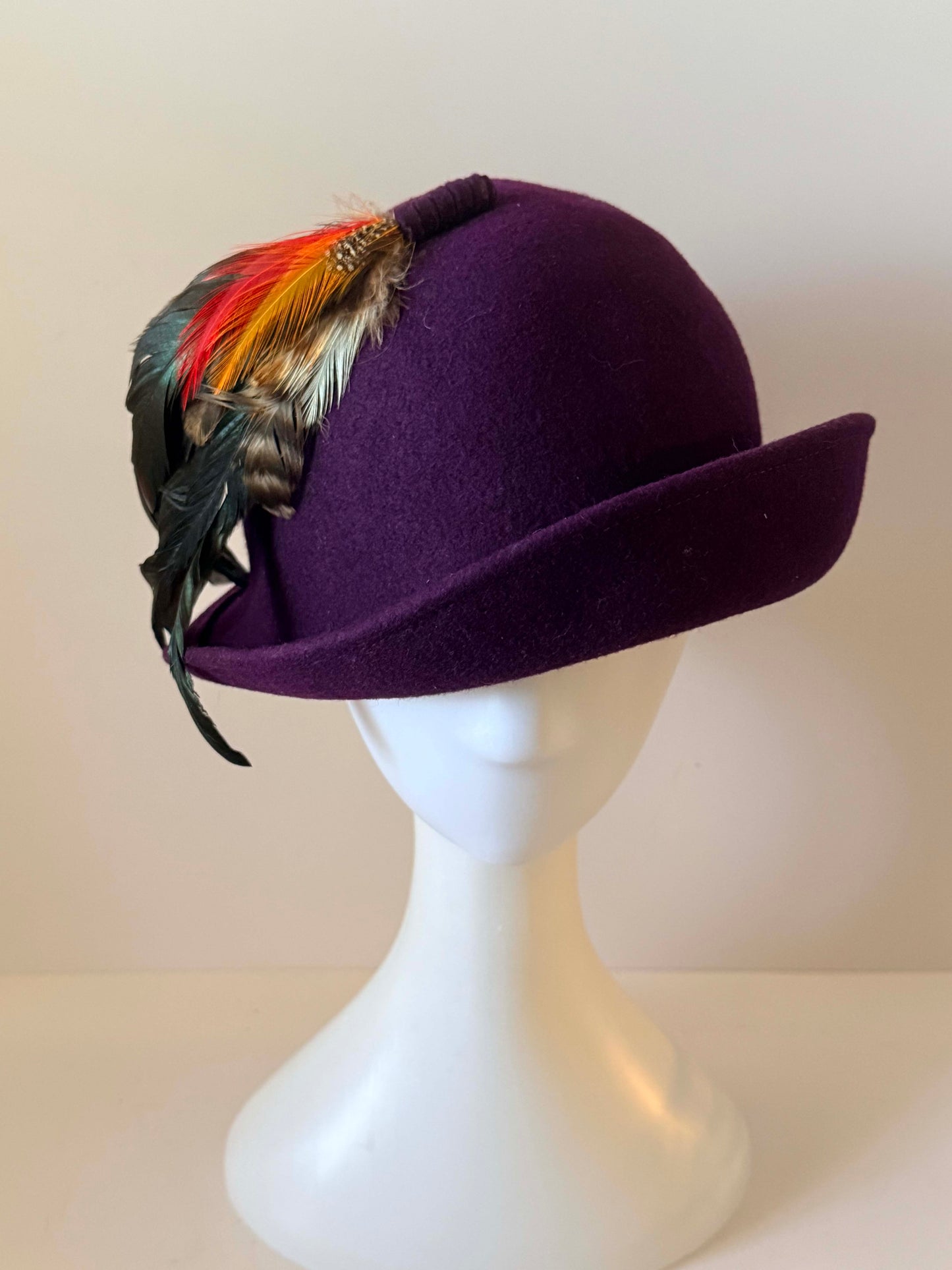 Vintage Purple Wool Felt Cloche Hat | Feather Trim Derby Hat | 1960s Mod Felt Hat | Plum Cocktail Hat | Mid Century Millinery