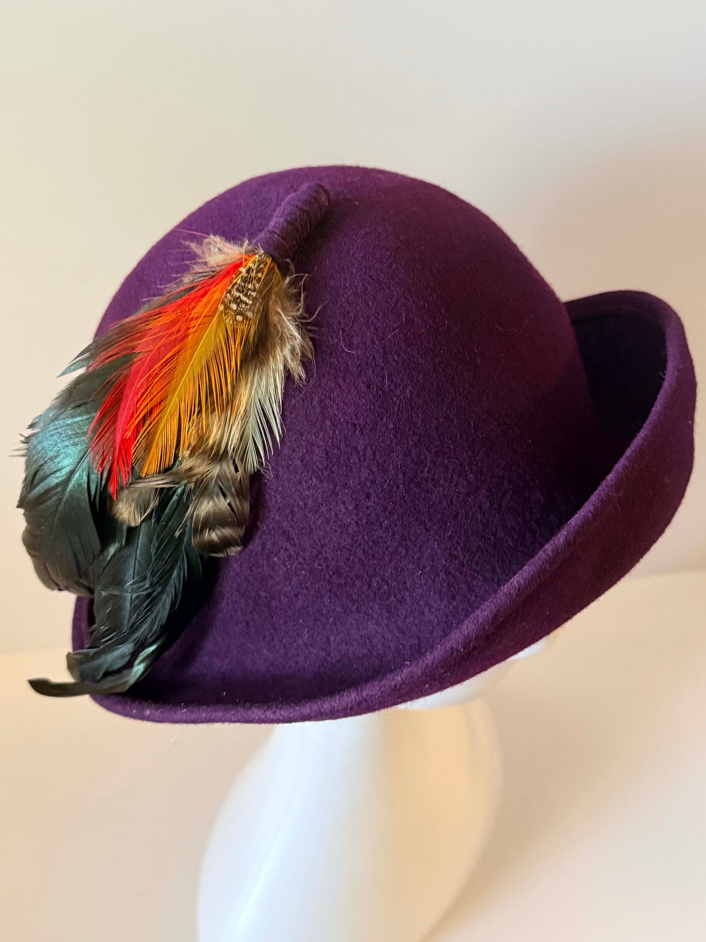 Vintage Purple Wool Felt Cloche Hat | Feather Trim Derby Hat | 1960s Mod Felt Hat | Plum Cocktail Hat | Mid Century Millinery