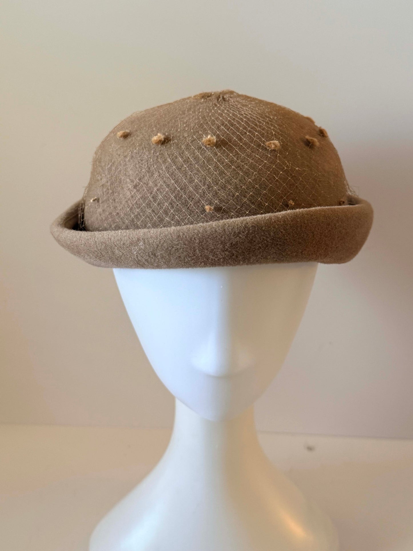 Vintage Flo-Denis Paris New York Hat | Taupe Wool Felt Cloche Hat | 1950s Veiled Cocktail Hat | French Millinery