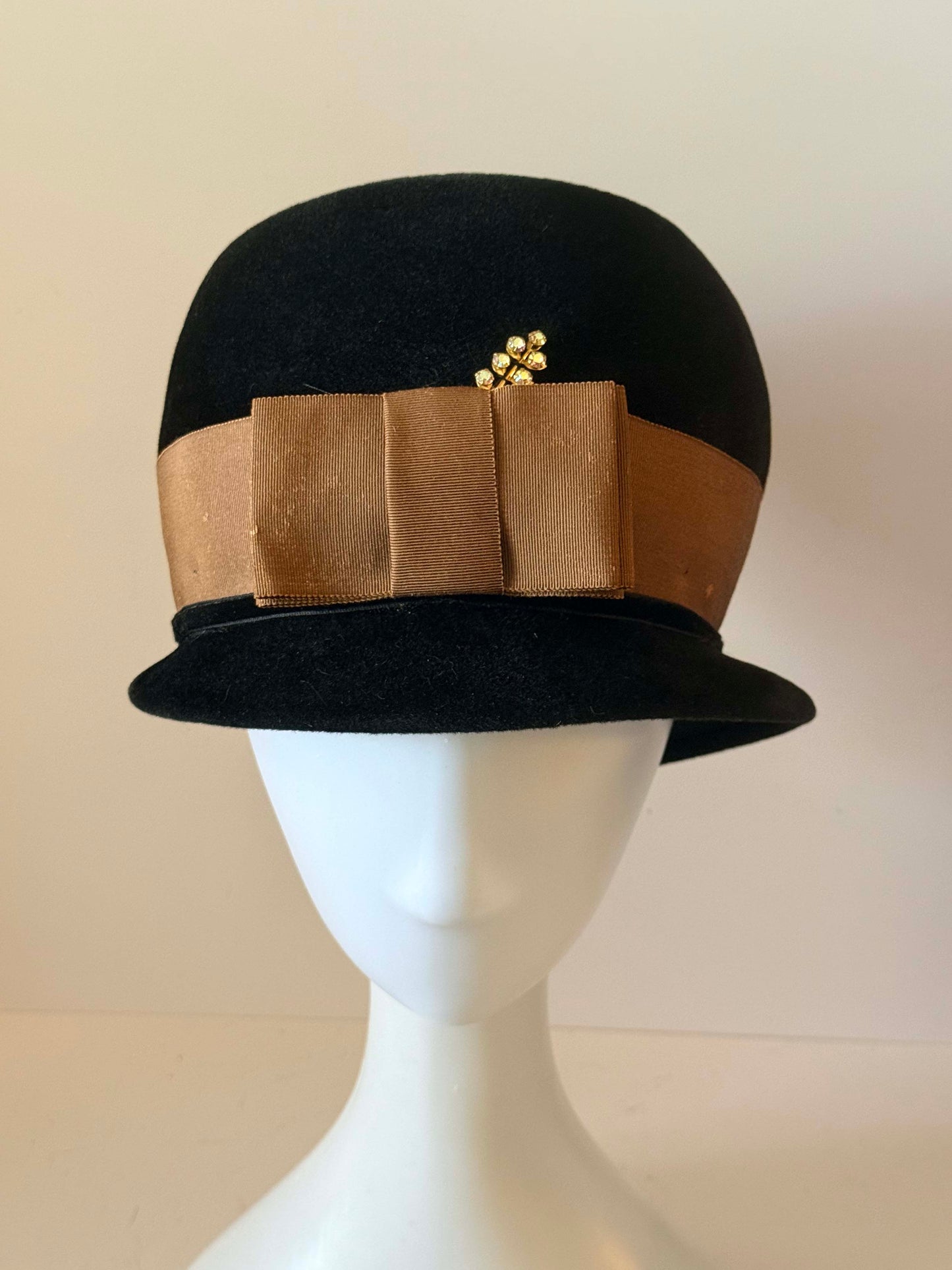 Vintage Roberta Bernays Black Velour Cloche Hat | 1960s Designer Hat | Black Felt Bucket Hat | Mod Cocktail Hat | Rhinestone Accent