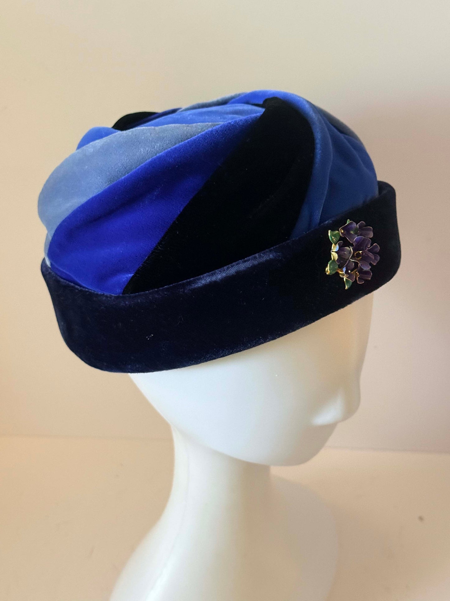 Vintage Delmore Blue Velvet Turban Hat | 1960s Blue Velvet Pillbox Hat | Mod Cocktail Hat | Royal Blue Headpiece | Mid Century Millinery