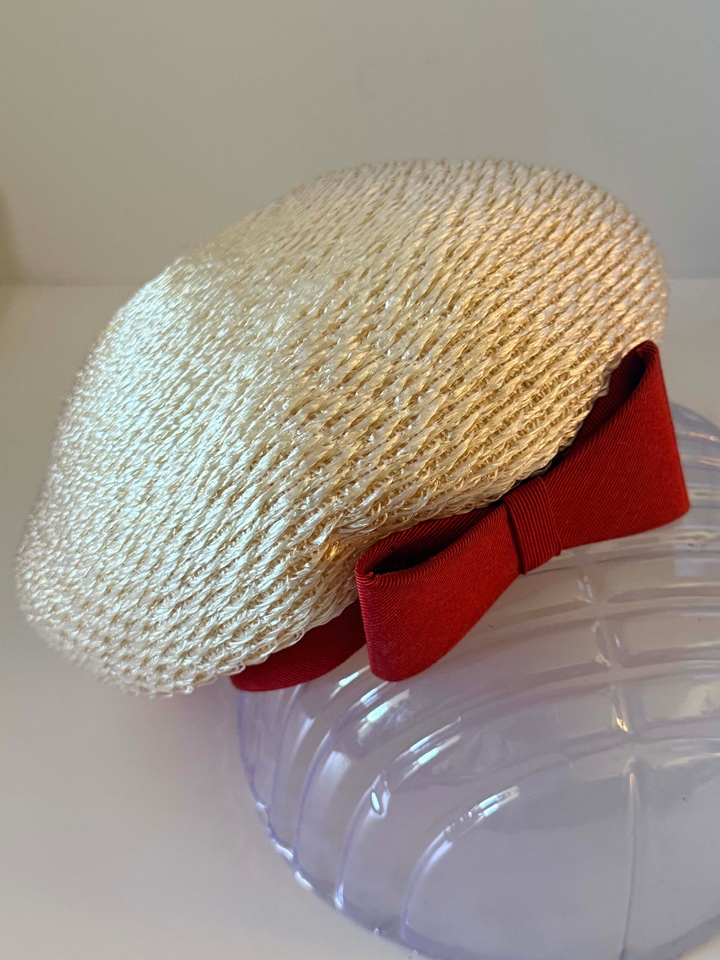 Vintage Ivory Straw Pillbox Hat with Red Bow | 1950s Cocktail Hat | Mid Century Fascinator | Summer Church Hat | Kentucky Derby Style