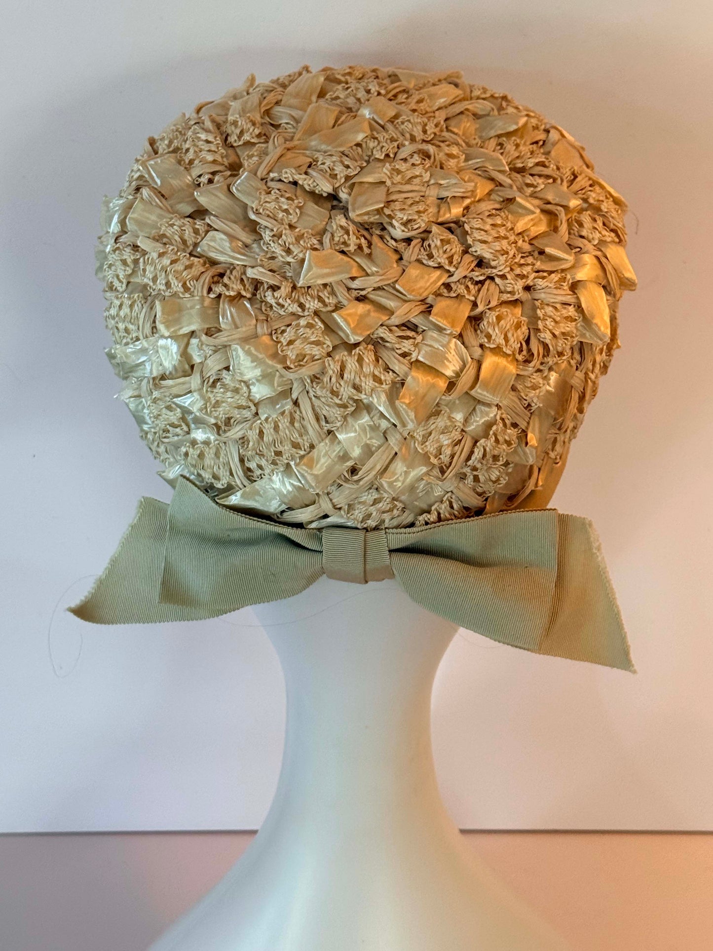 Vintage Leon 1960s Raffia Pillbox Hat | Ivory Textured Cocktail Hat | Bridal Fascinator | Mid Century Millinery