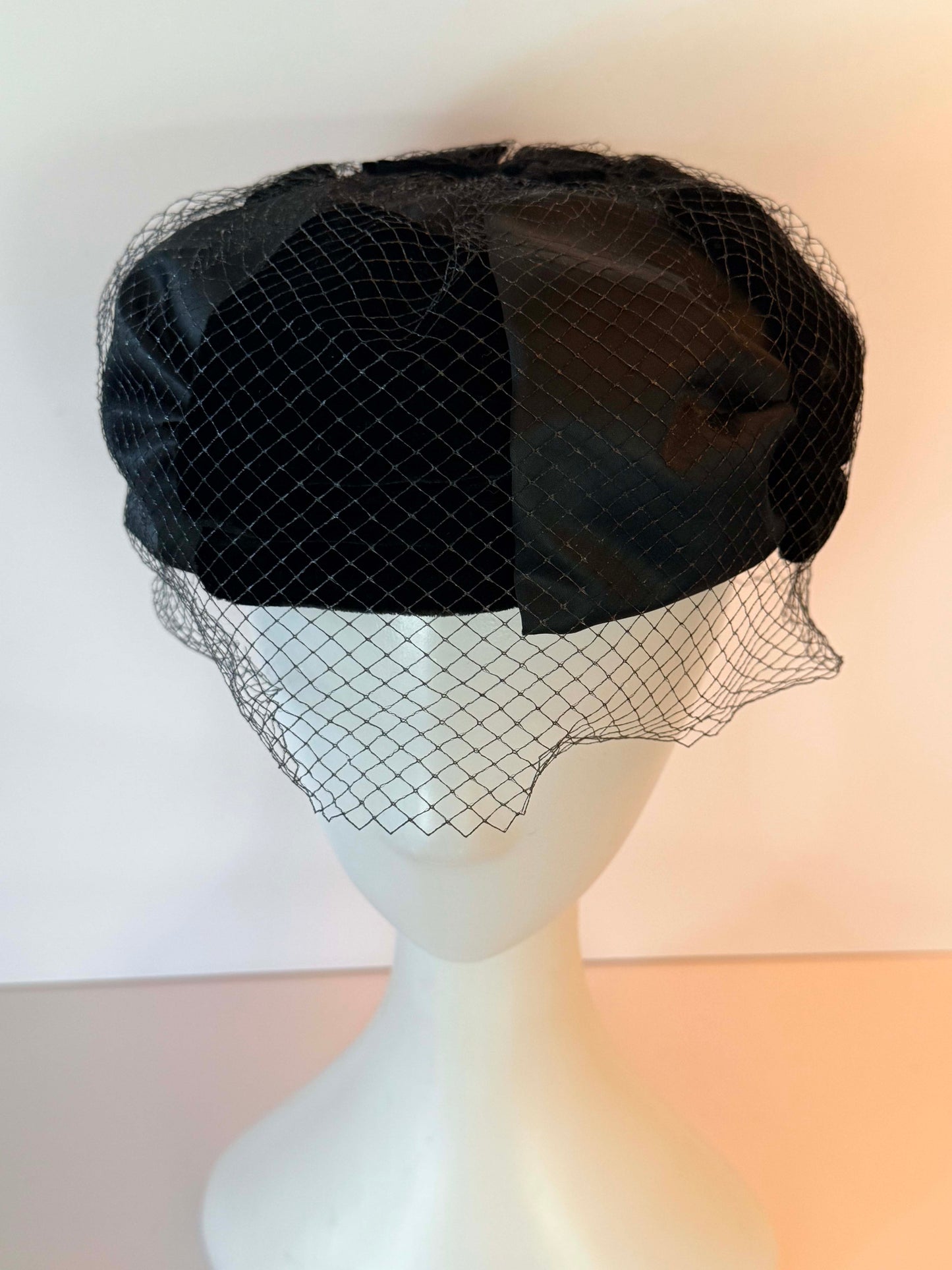 Vintage Black Birdcage Veil Hat | 1950s Satin Cocktail Hat | Veil Ready Fascinator | Elegant Vintage Bridal Hat | Mid-Century Millinery