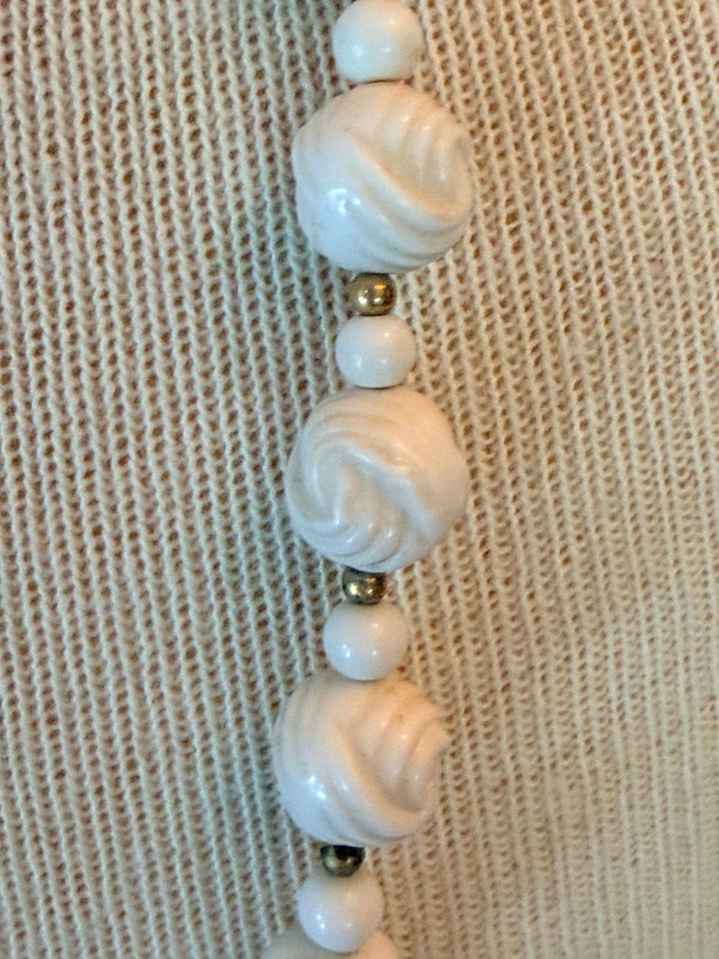 Vintage White Lucite Swirl Necklace Mid Century Beaded Necklace Ivory Retro Costume Jewelry