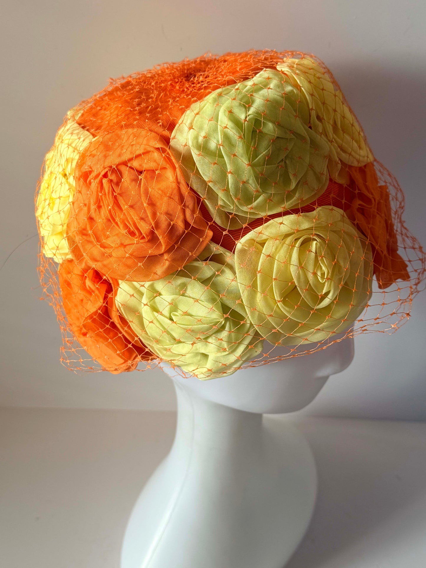Vintage Wilshire Floral Toque Hat, 1960s Peach Yellow Rosette Hat, Veiled Cocktail Hat, Mid Century Millinery, Wedding Guest Hat, Easter Hat