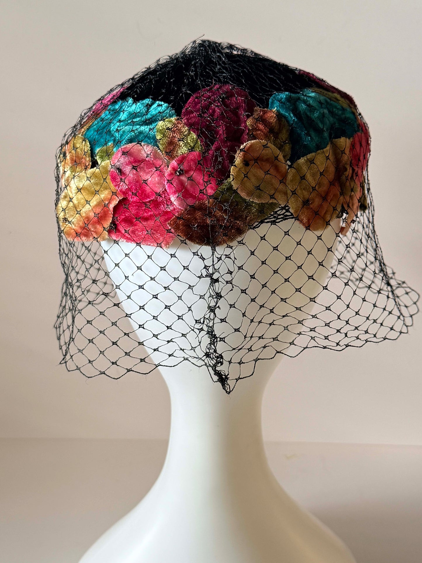 Vintage Velvet Floral Pillbox Hat with Black Birdcage Veil, Jewel Tone Cocktail Hat, 1960s Fascinator, Wedding Guest Hat, Derby Hat