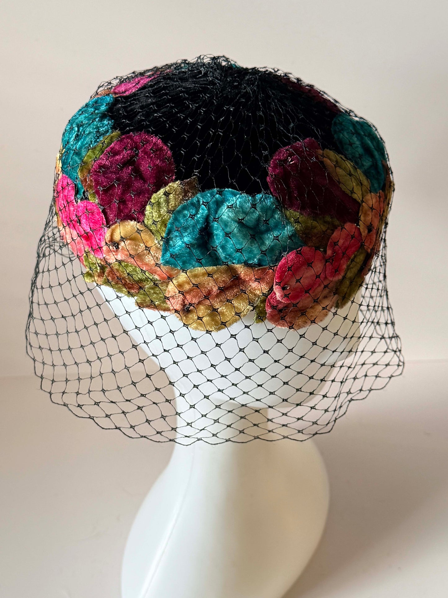 Vintage Velvet Floral Pillbox Hat with Black Birdcage Veil, Jewel Tone Cocktail Hat, 1960s Fascinator, Wedding Guest Hat, Derby Hat