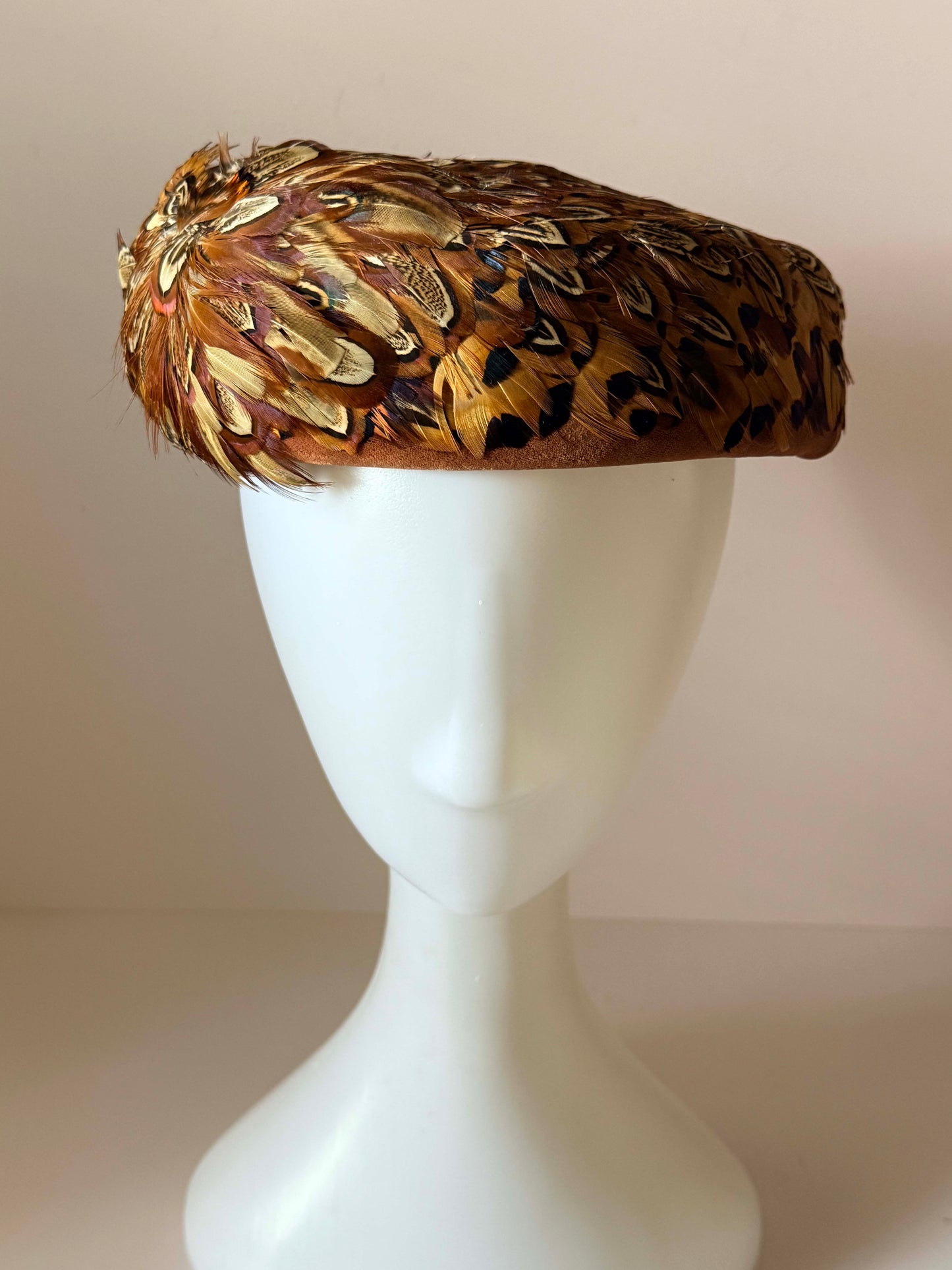 Vintage 1950s Pheasant Feather Pillbox Hat, Natural Feather Cocktail Hat, Brown Feather Fascinator, Mid Century Millinery, Elegant Vintage Hat
