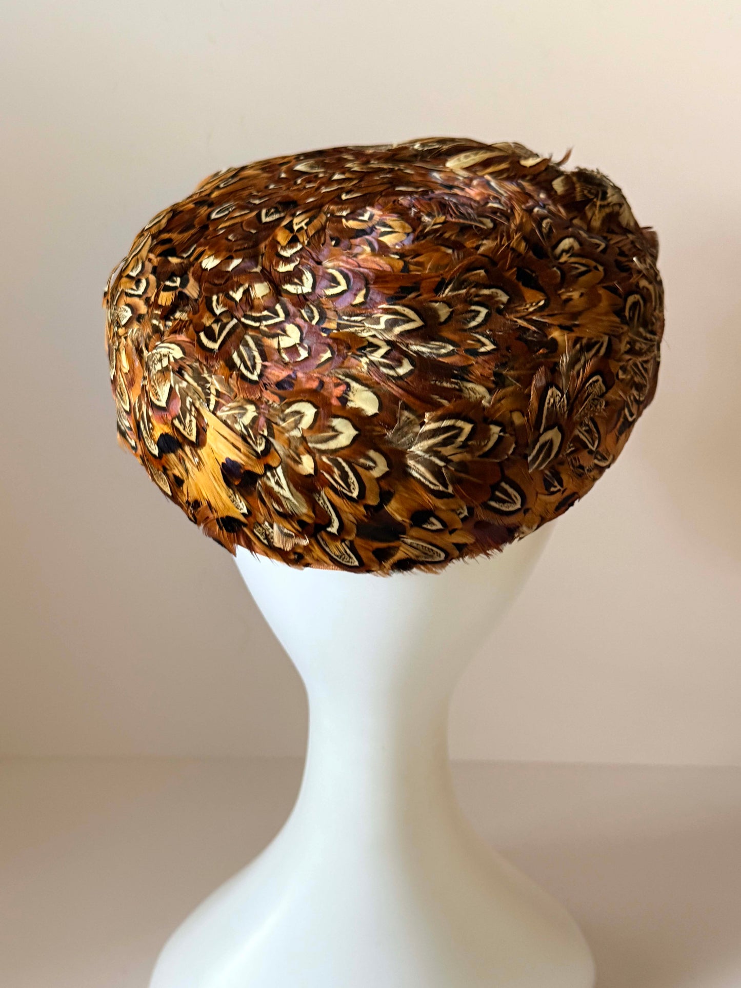 Vintage 1950s Pheasant Feather Pillbox Hat, Natural Feather Cocktail Hat, Brown Feather Fascinator, Mid Century Millinery, Elegant Vintage Hat