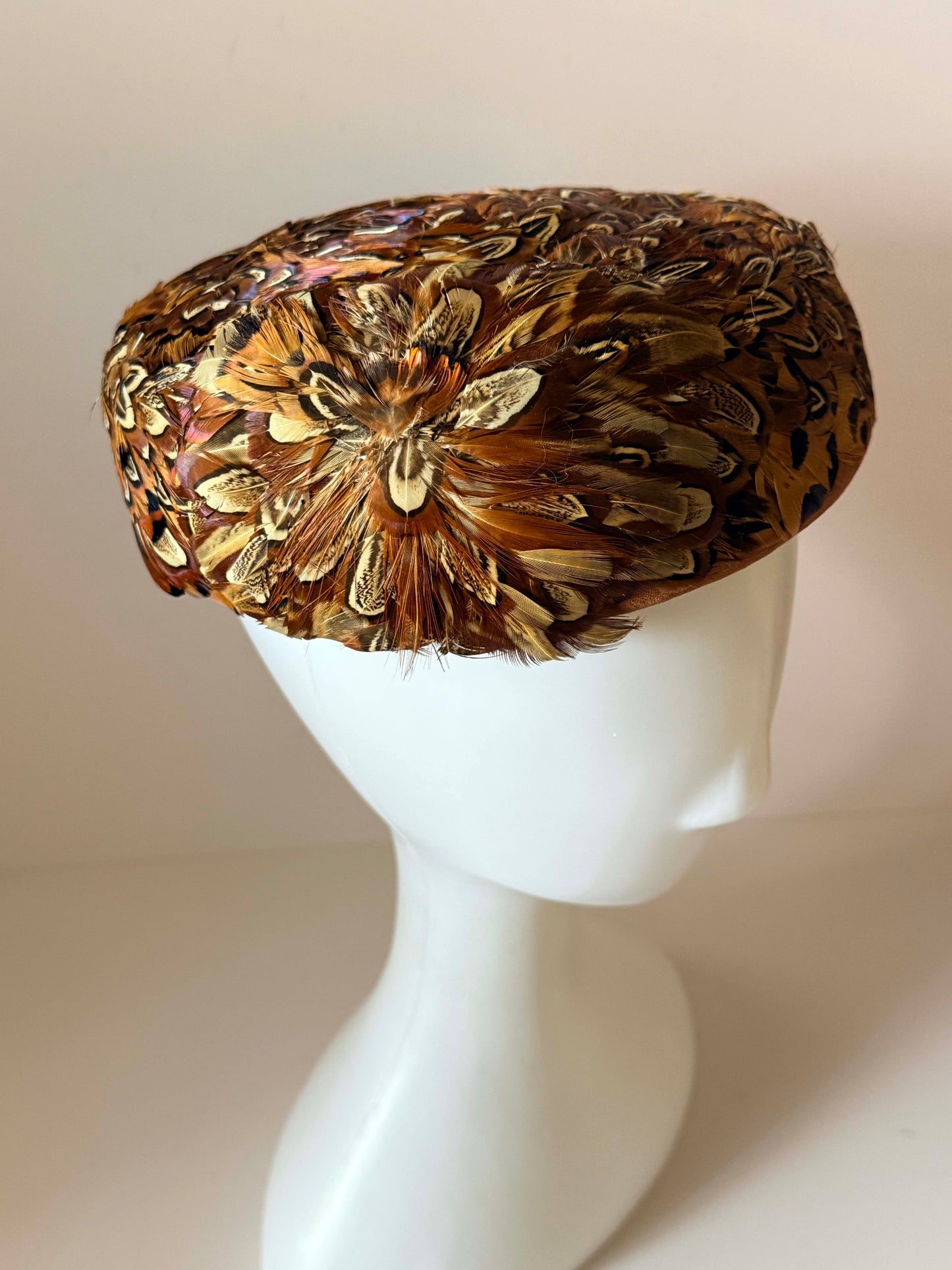 Vintage 1950s Pheasant Feather Pillbox Hat, Natural Feather Cocktail Hat, Brown Feather Fascinator, Mid Century Millinery, Elegant Vintage Hat