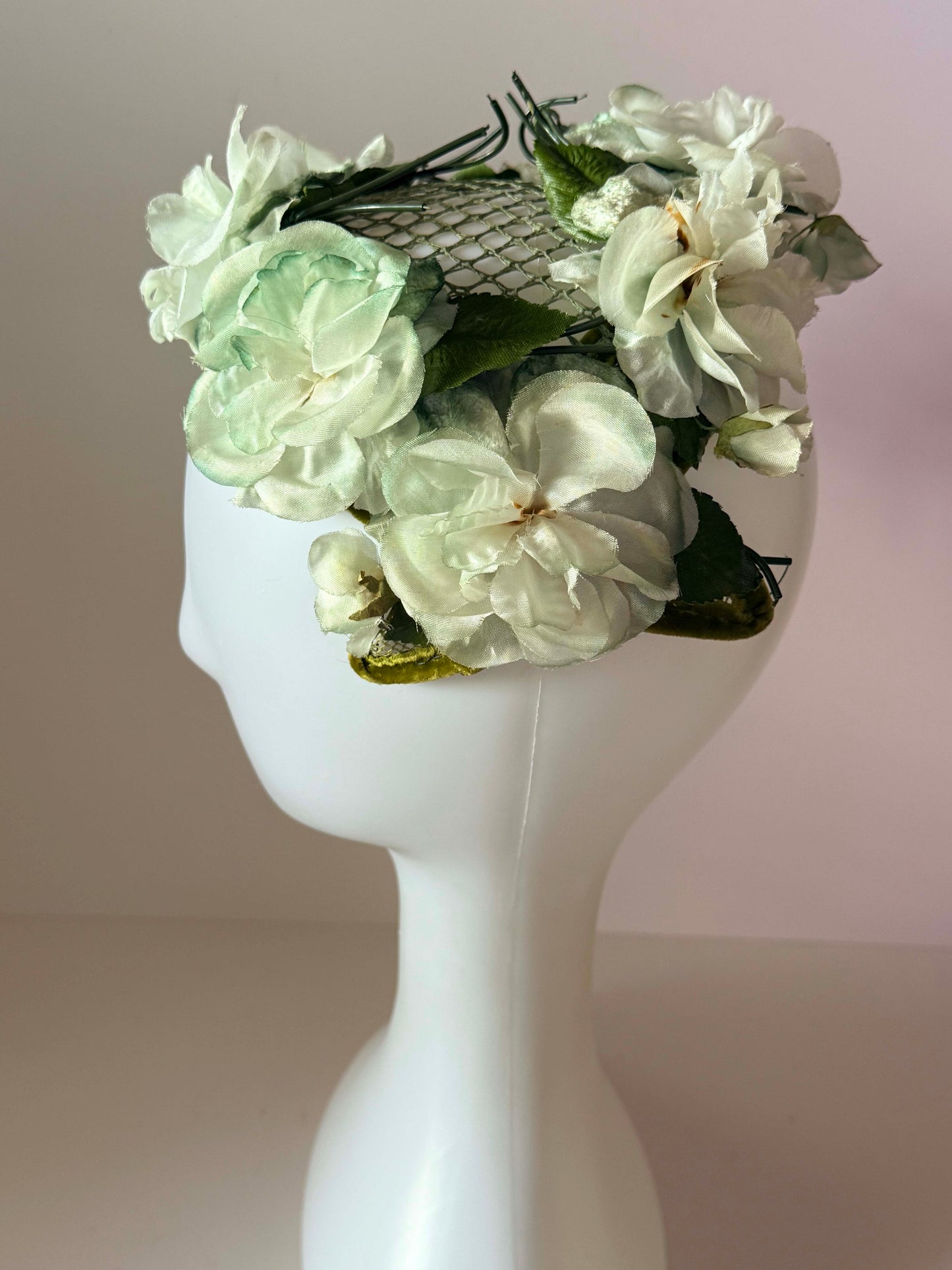 Vintage White Floral Halo Hat 1950s Bridal Flower Crown Wedding Fascinator Garden Party Headpiece