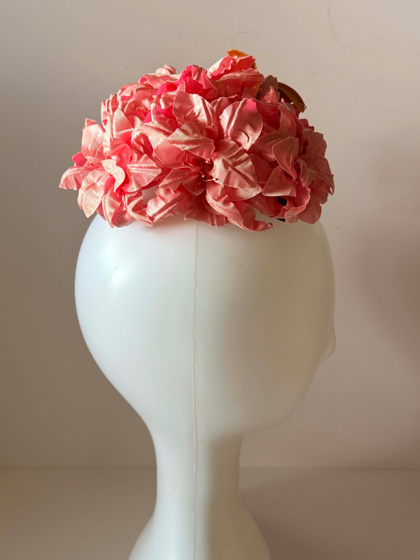 Vintage Pink Floral Cocktail Hat | 1960s Blossom Pillbox Fascinator | Garden Party Wedding Church Hat