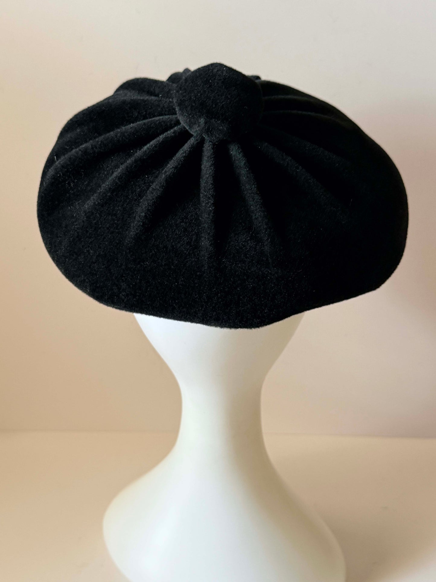 1960s Lecie Black Wool Felt Beret Vintage Designer Cocktail Hat Black Wool Felt Mid Century Millinery