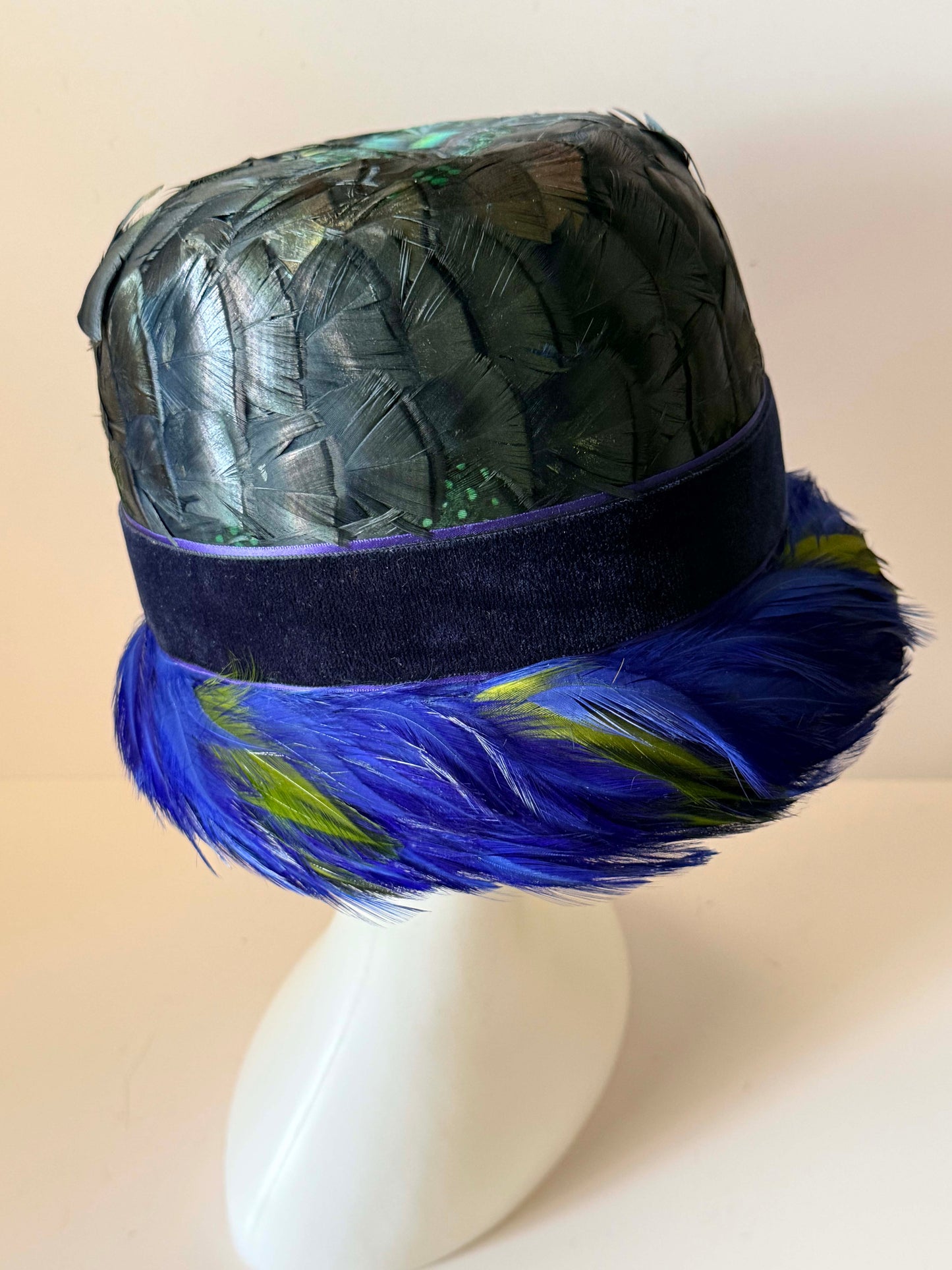 Vintage Fisk Chicago Feather Cloche Hat Blue Green Feather Hat Black Feather Crown 1960s Cocktail Hat Elegant Millinery