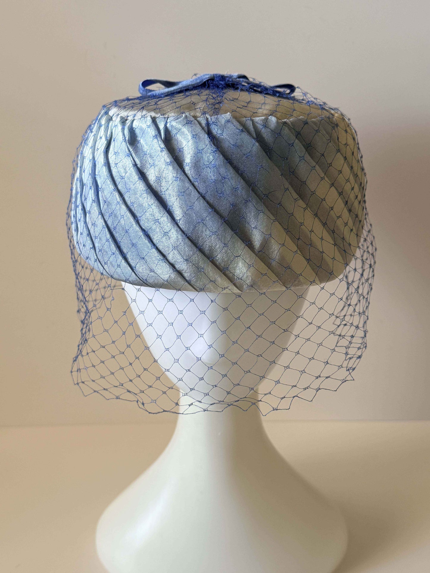 Vintage Ombre Blue Pillbox Hat Birdcage Veil 1960s Satin Cocktail Hat Ice Blue Royal Blue Church Derby Bridal Hat