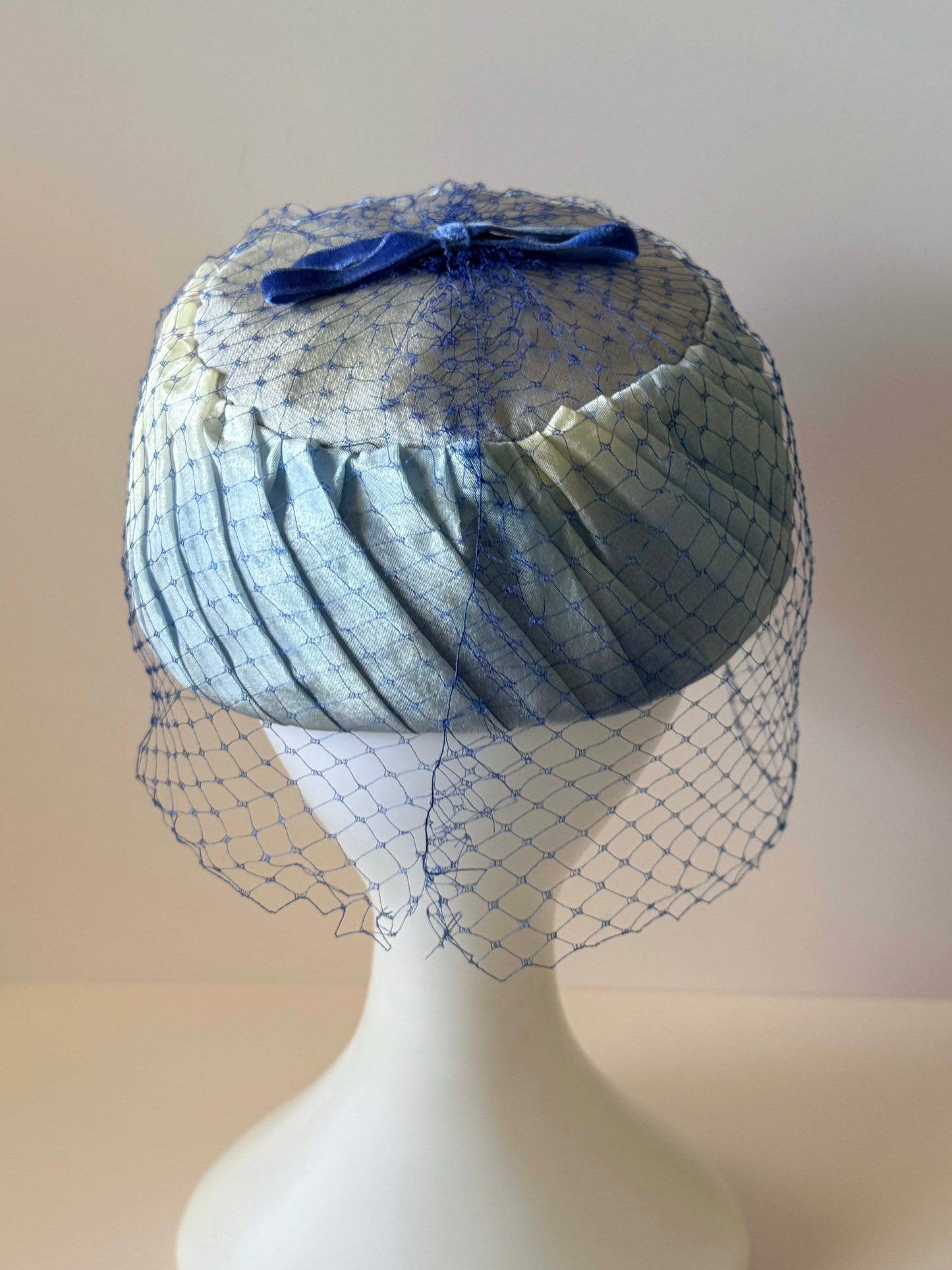 Vintage Ombre Blue Pillbox Hat Birdcage Veil 1960s Satin Cocktail Hat Ice Blue Royal Blue Church Derby Bridal Hat