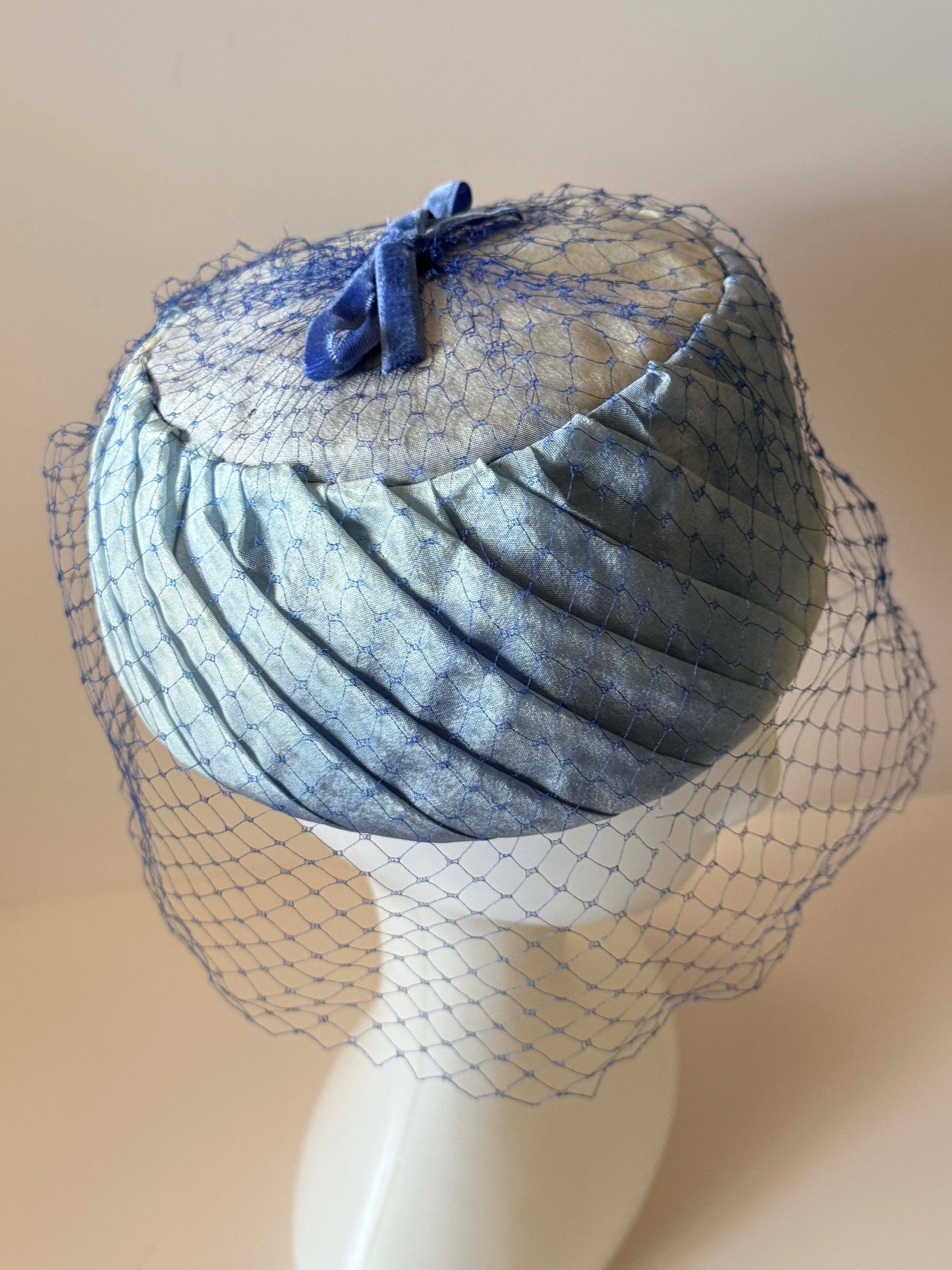 Vintage Ombre Blue Pillbox Hat Birdcage Veil 1960s Satin Cocktail Hat Ice Blue Royal Blue Church Derby Bridal Hat
