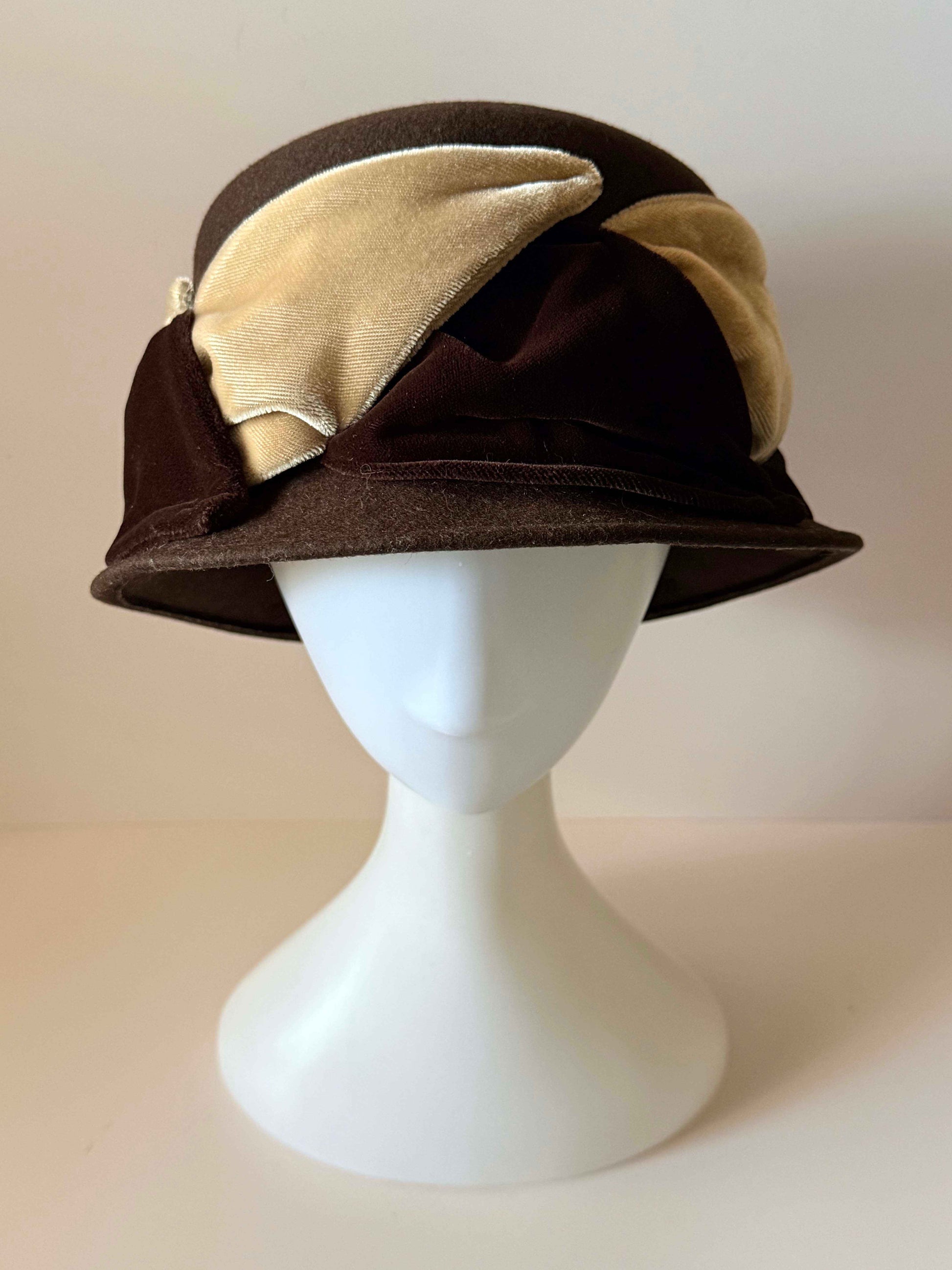 Vintage Brown Felt Cloche Hat Velvet Bow Chocolate Brown Cocktail Hat 1960s Women's Winter Millinery