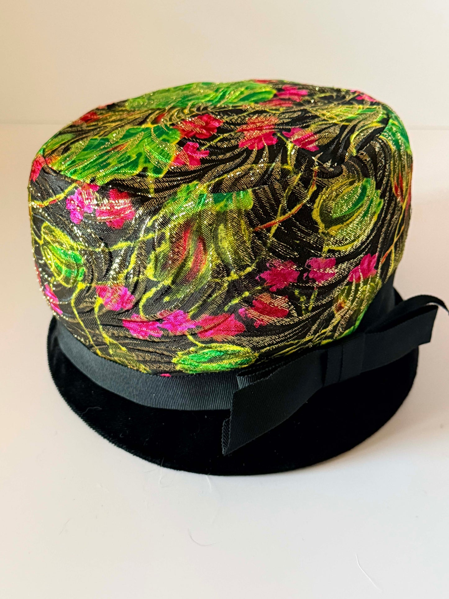 Vintage Floral Brocade Cloche Hat Black Velvet Brim Metallic Jacquard 1960s Cocktail Church Derby Hat