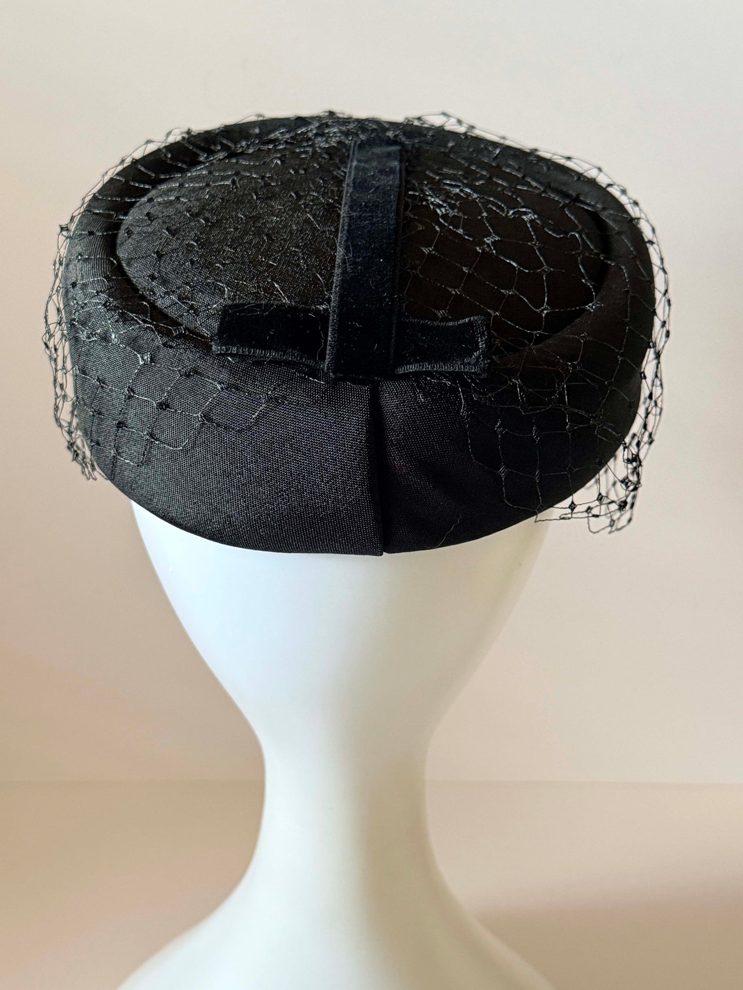 Vintage Black Veiled Pillbox Hat, Birdcage Veil Hat, Black Cocktail Hat, Funeral Hat, Classic Millinery, Formal Vintage Hat