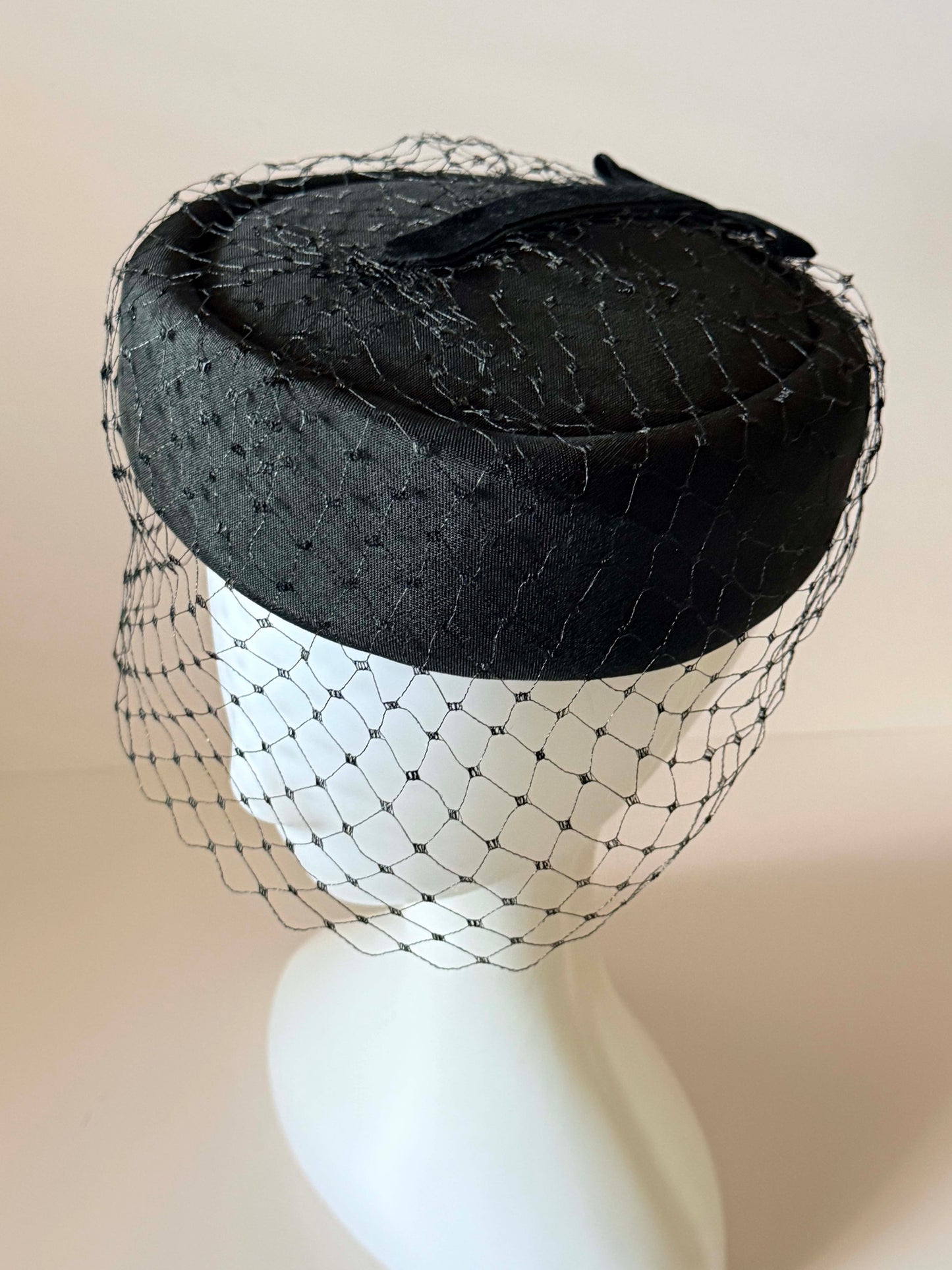 Vintage Black Veiled Pillbox Hat, Birdcage Veil Hat, Black Cocktail Hat, Funeral Hat, Classic Millinery, Formal Vintage Hat