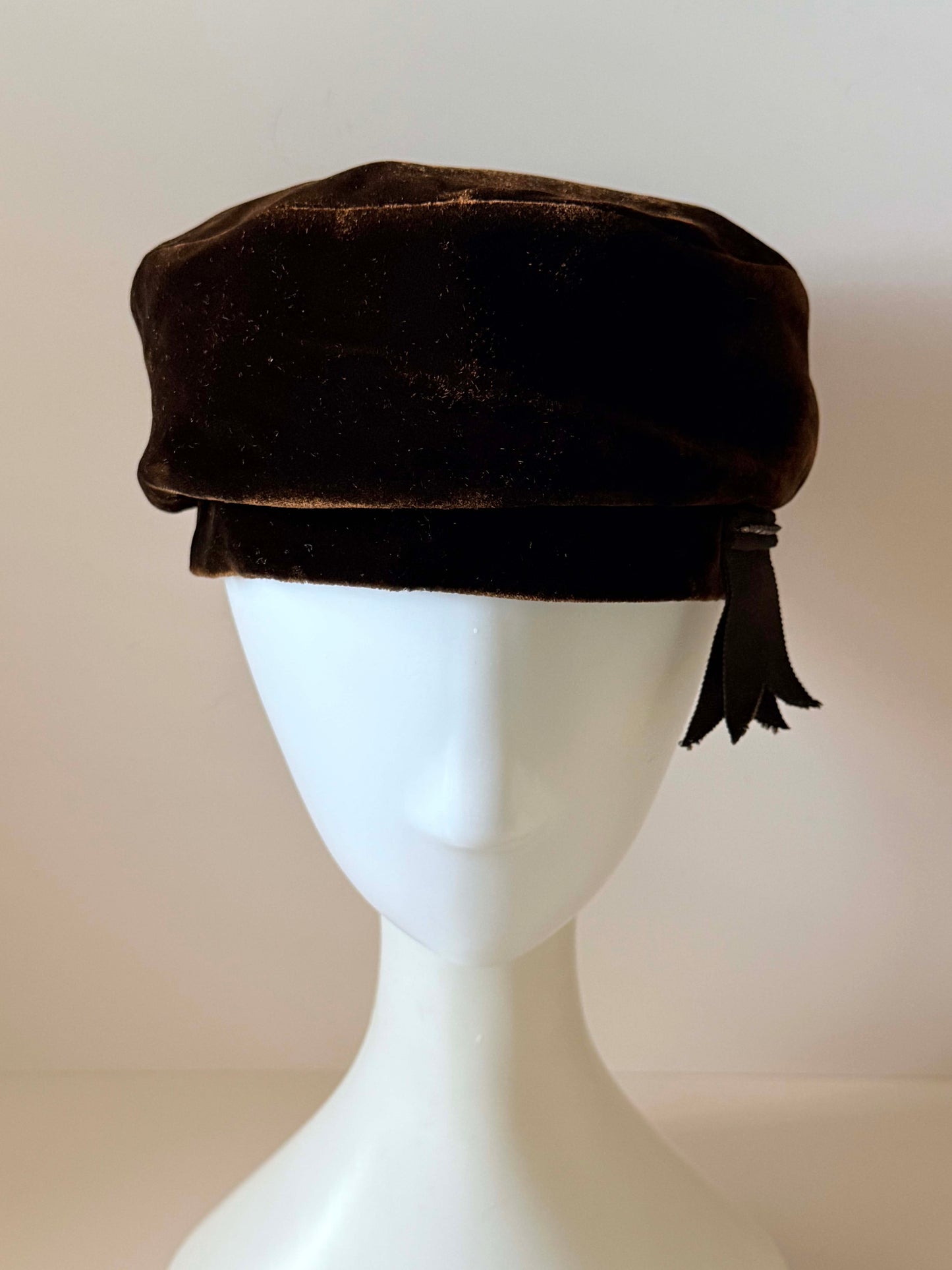 Vintage Brown Velvet Pillbox Hat 1960s Chocolate Brown Cocktail Hat Classic Mid Century Church Hat Elegant Millinery