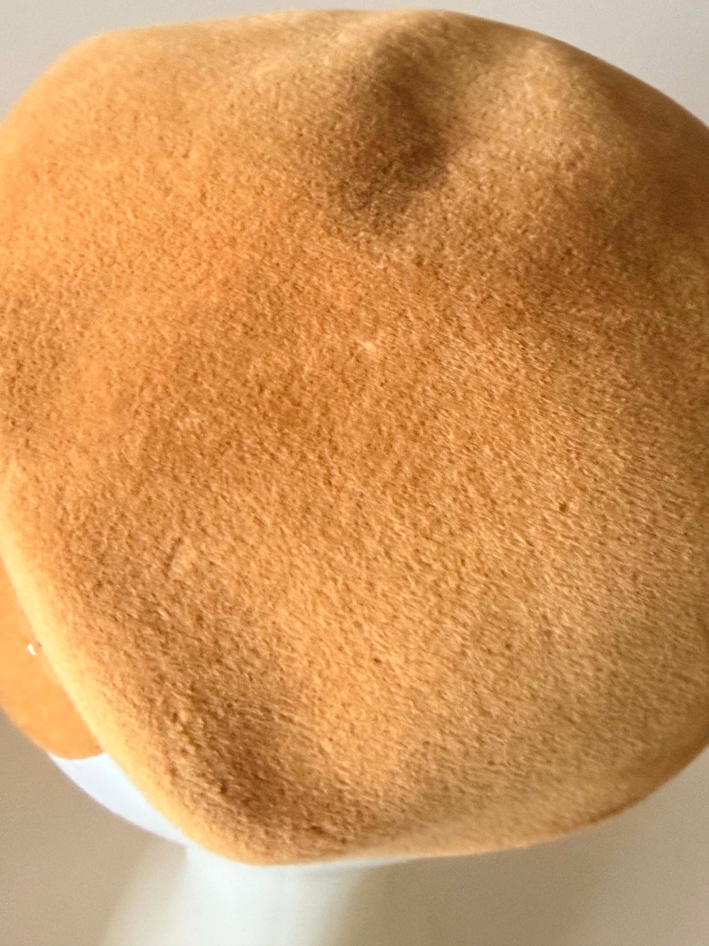 Vintage Rothschilds Camel Wool Felt Beret with Rhinestone – Classic French Style Velour Hat
