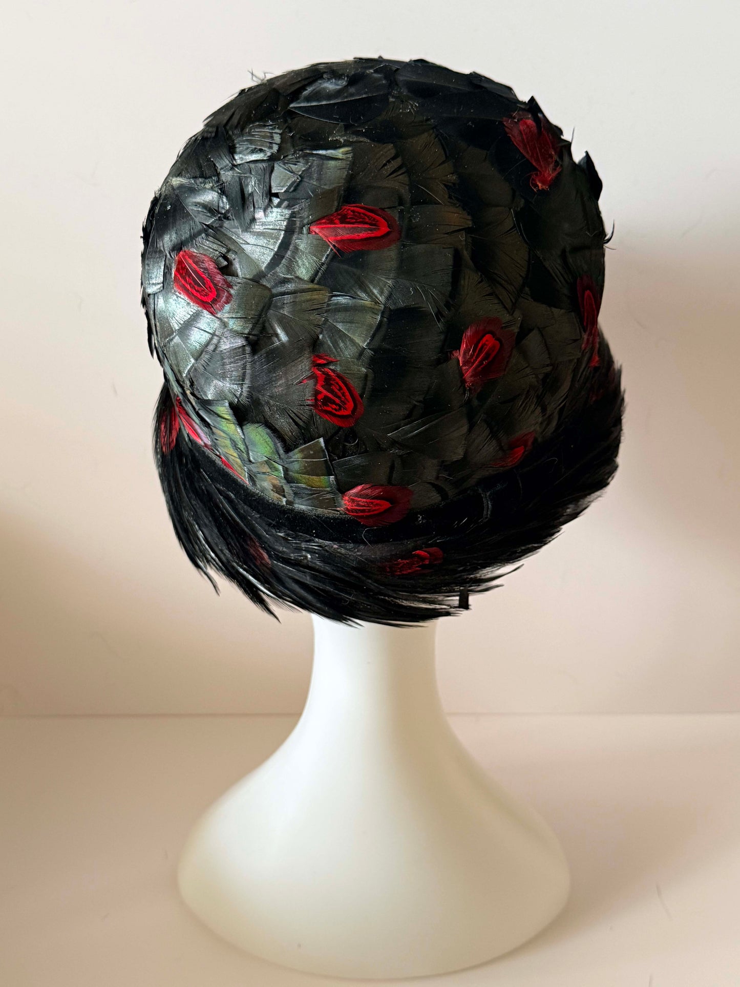Luxury Vintage Feather Cloche Hat 1920s Art Deco Black Red Orange Evening Statement Hat
