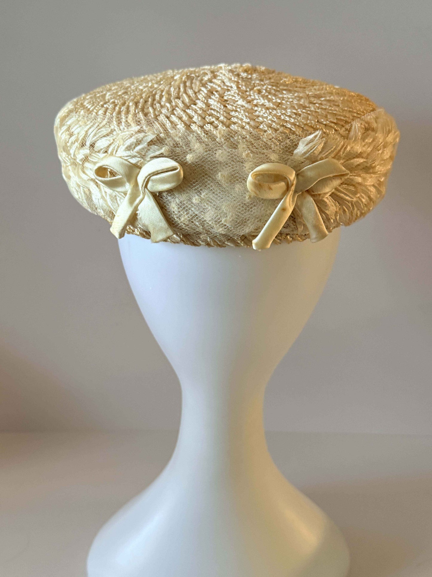1950s Eolette Exclusives Ivory Raffia Cocktail Hat, Juliet Cap Style, New York Paris Designer Hat, Vintage Bridal Hat, Mid Century Millinery