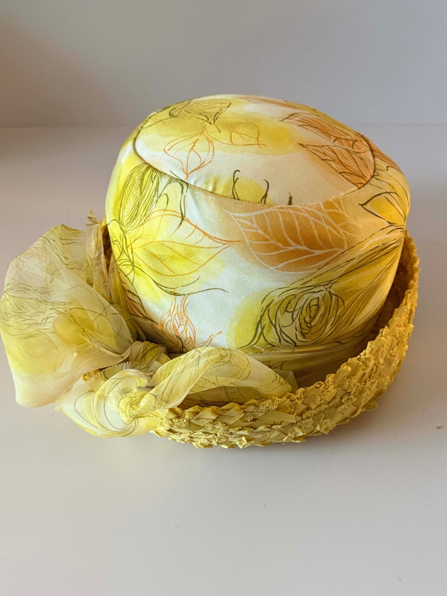 Late 1950s Yellow Floral Cocktail Hat, Union Made Vintage Hat, Brimmed Cocktail Hat, Mid Century Spring Hat, Yellow Floral Millinery