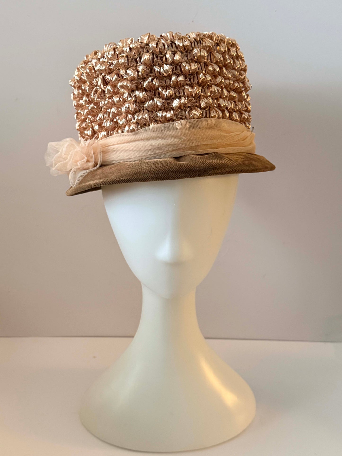 Vintage 1960s Textured Straw Hat – Bridgerton Romance Meets Mod Garden Party Chic