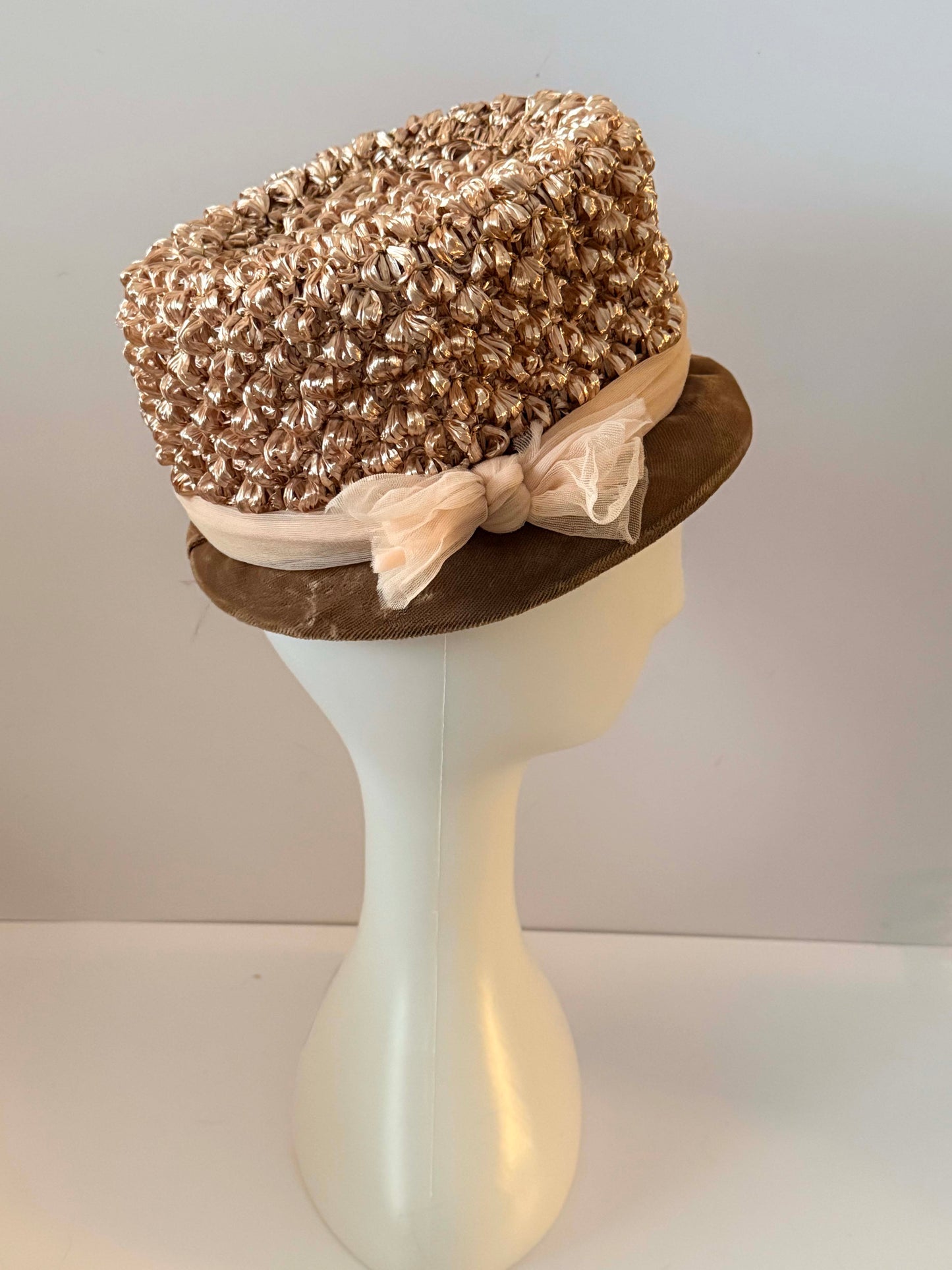 Vintage 1960s Textured Straw Hat – Bridgerton Romance Meets Mod Garden Party Chic