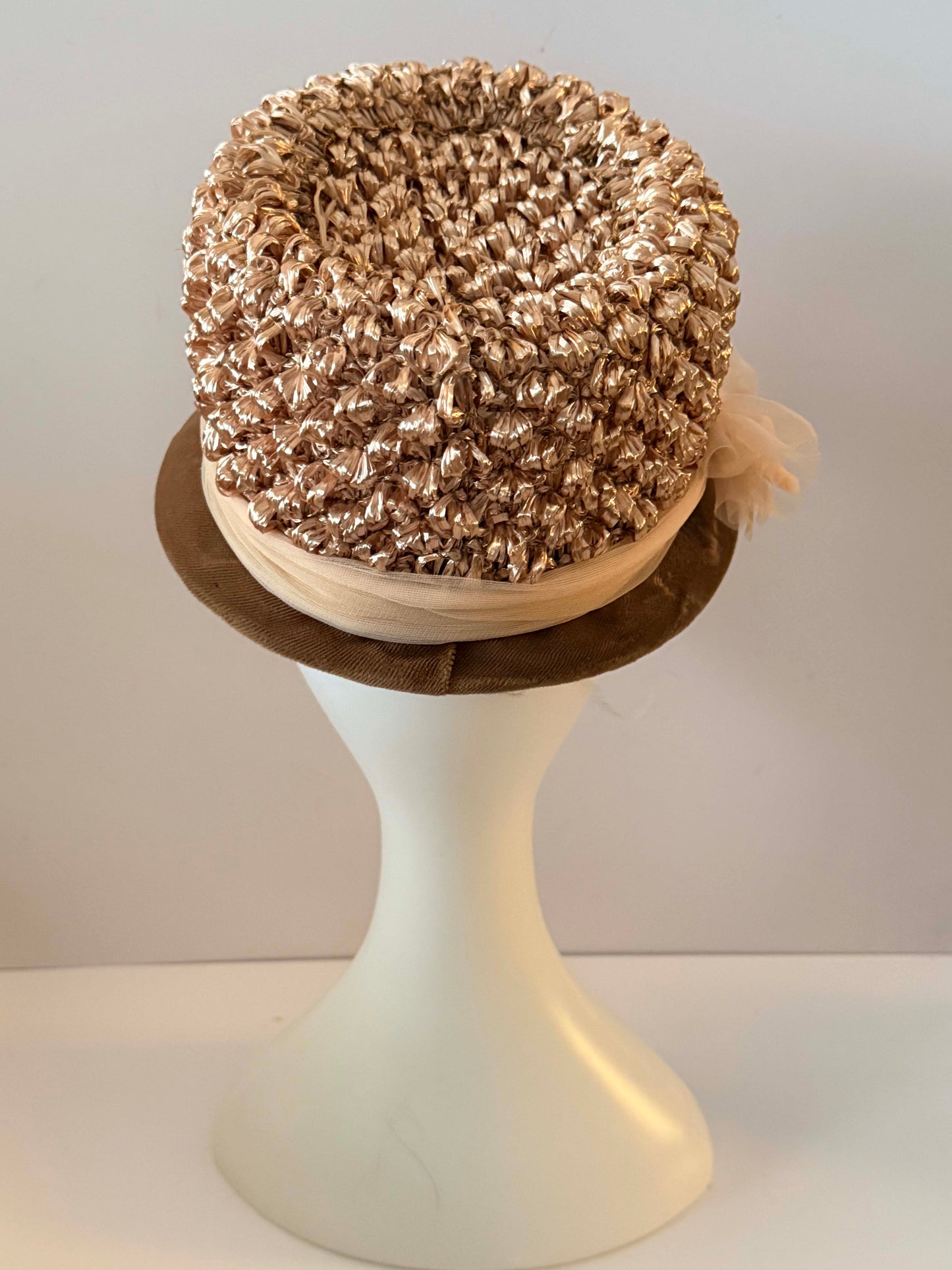 Vintage 1960s Textured Straw Hat – Bridgerton Romance Meets Mod Garden Party Chic
