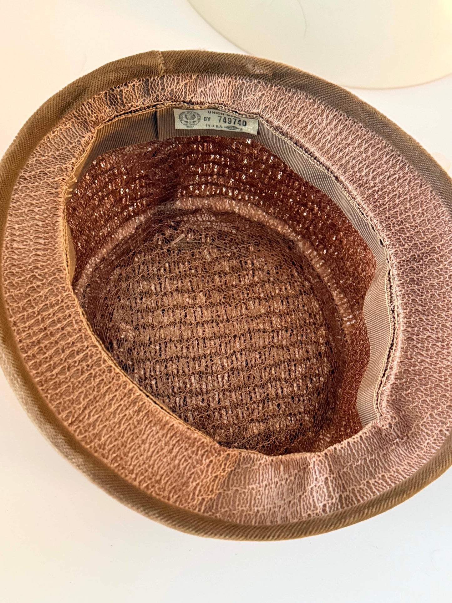 Vintage 1960s Textured Straw Hat – Bridgerton Romance Meets Mod Garden Party Chic