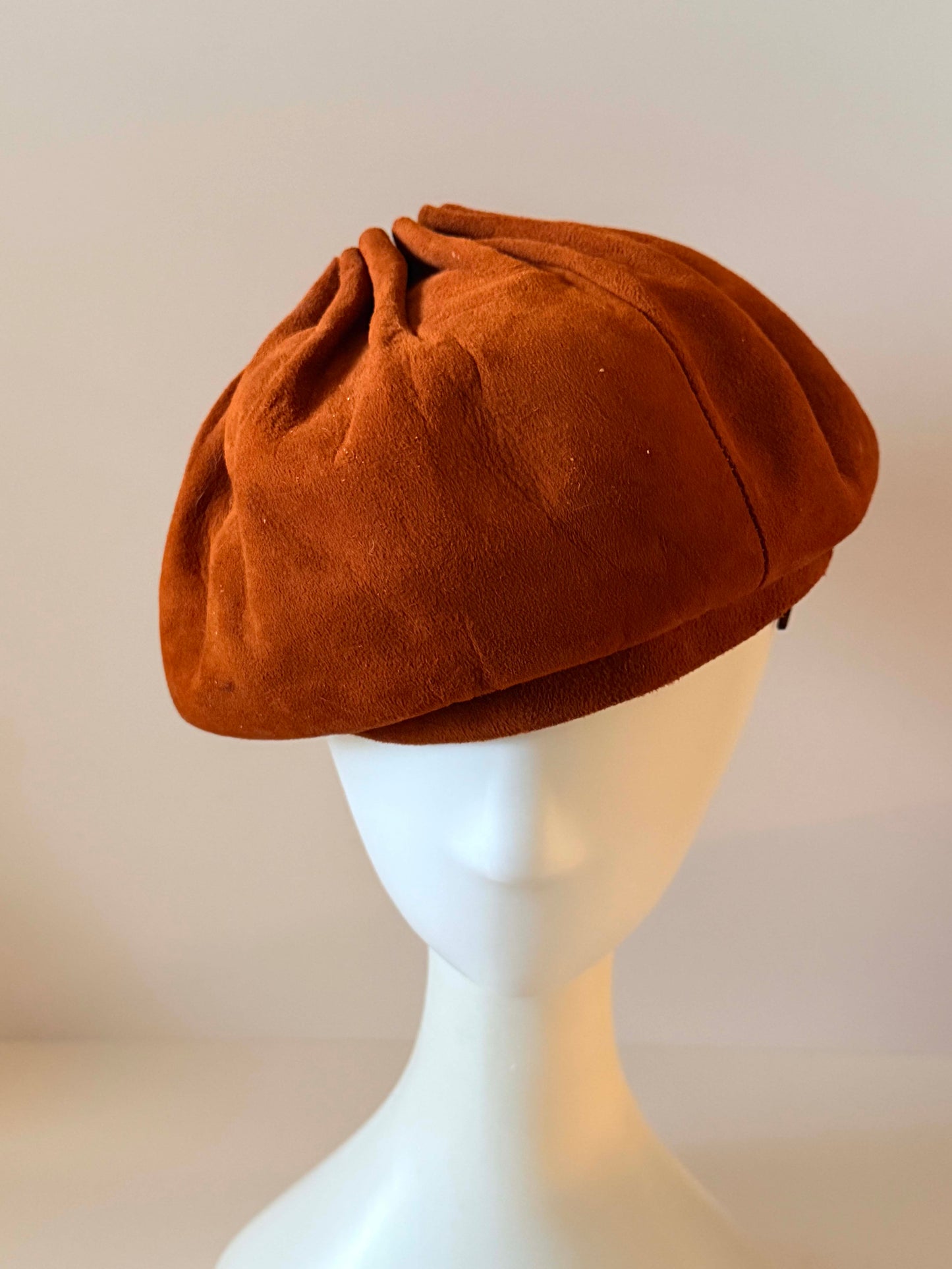 Vintage Best & Co. Rust Brown Ultrasuede Beret Hat, Designer Slouchy Tam Hat, Soft Sculptural Women's Hat, Fall Winter Vintage Fashion