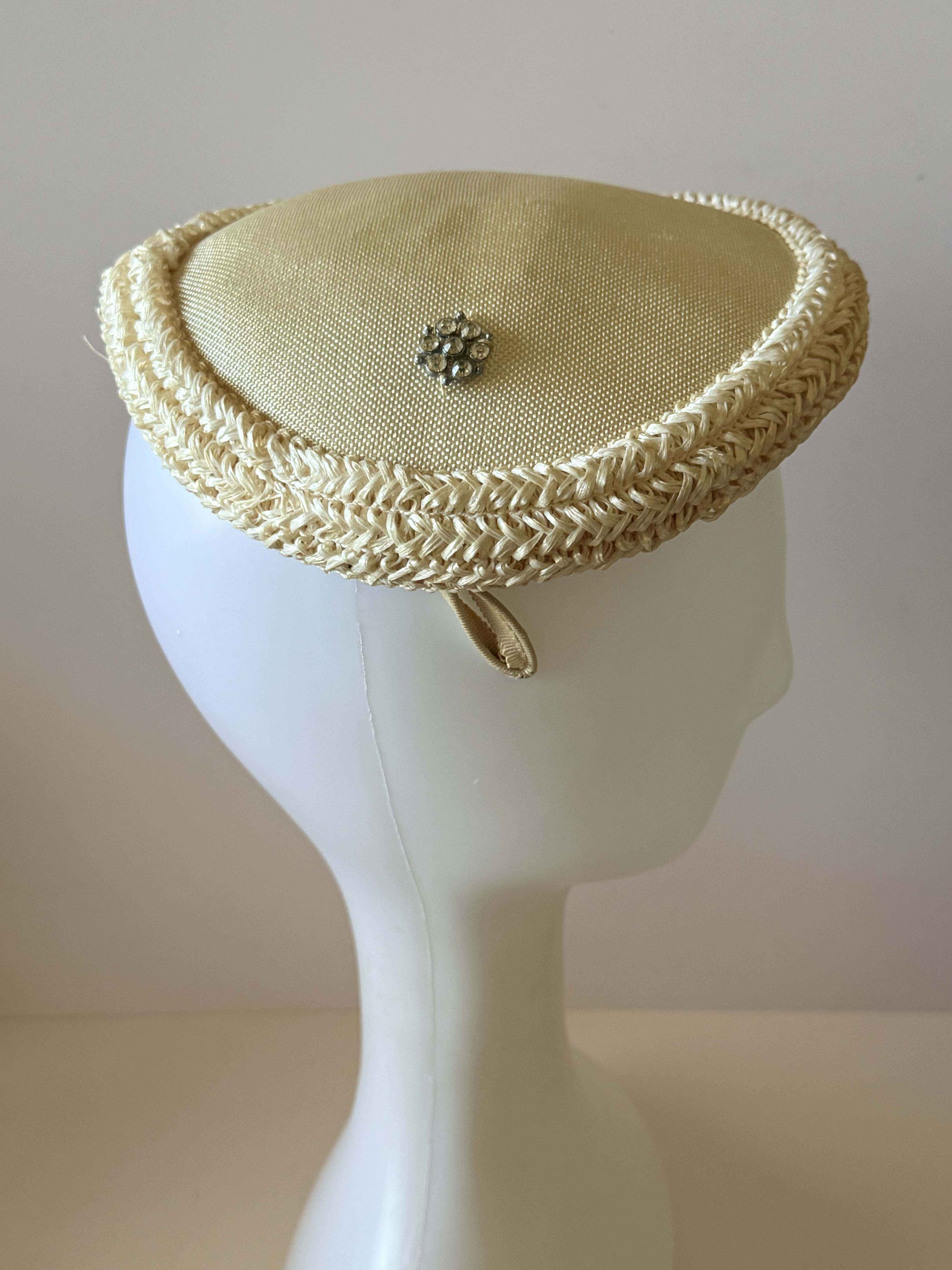 Vintage Ivory Half Hat | 1960s Bridal Juliet Cap Hat | Satin Wedding Hat with Woven Trim | Mid Century Cocktail Hat | Vintage Bridal Headpiece
