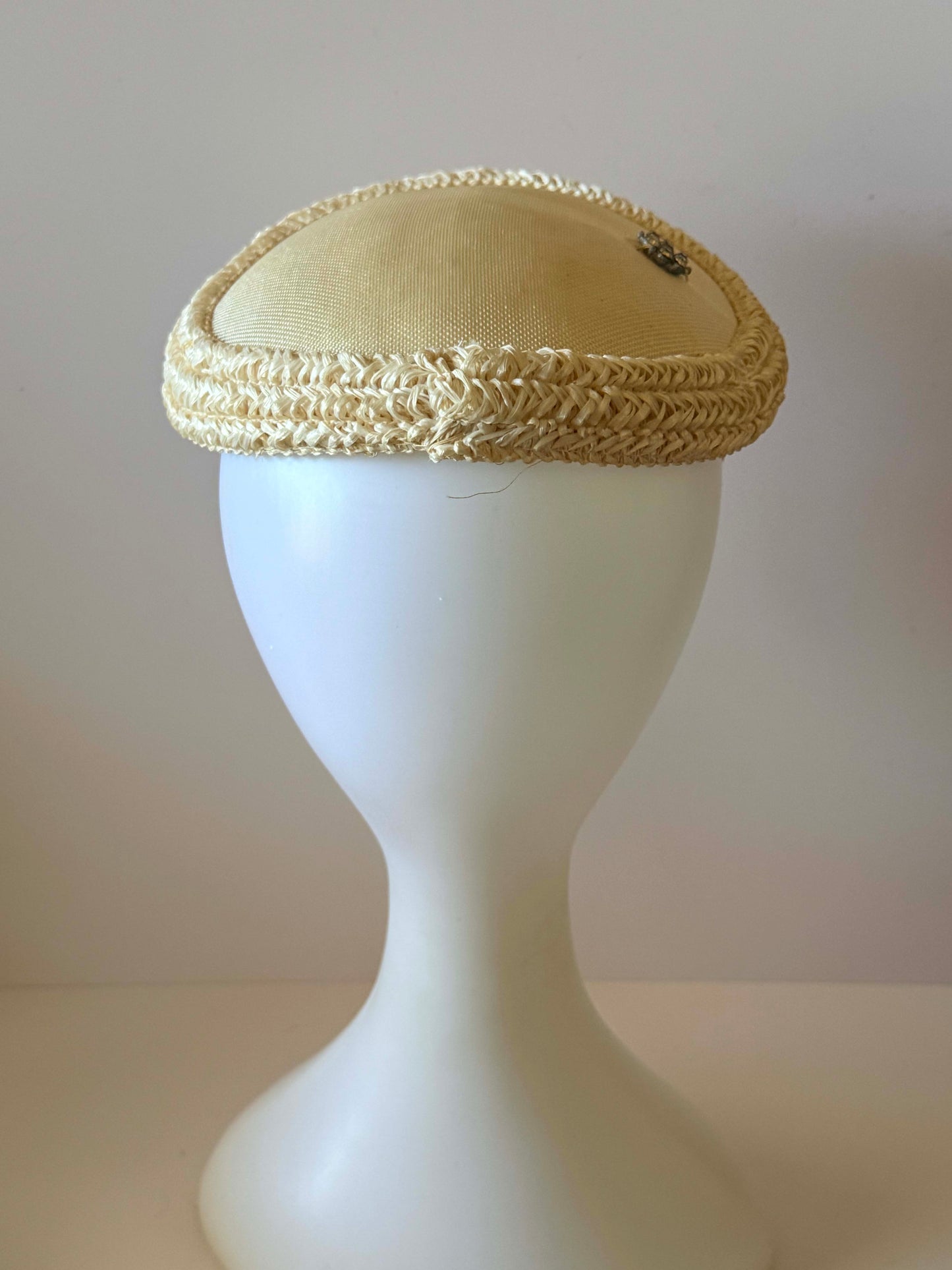 Vintage Ivory Half Hat | 1960s Bridal Juliet Cap Hat | Satin Wedding Hat with Woven Trim | Mid Century Cocktail Hat | Vintage Bridal Headpiece