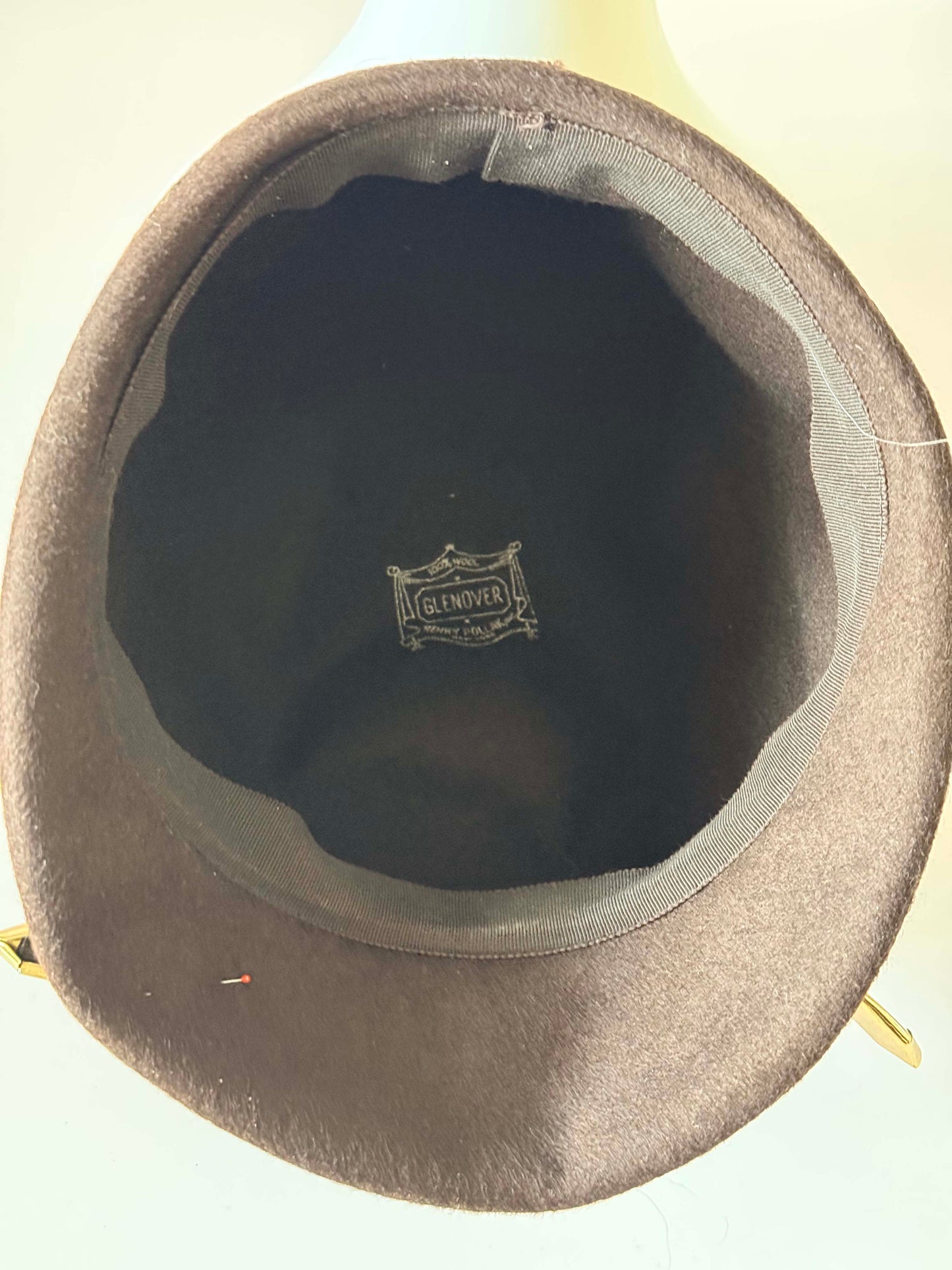 Vintage 1950s Brown Wool Felt Cloche Hat – Glenover Henry Pollak – Leather Bow Trim – Classic Mid Century Minimalist Style