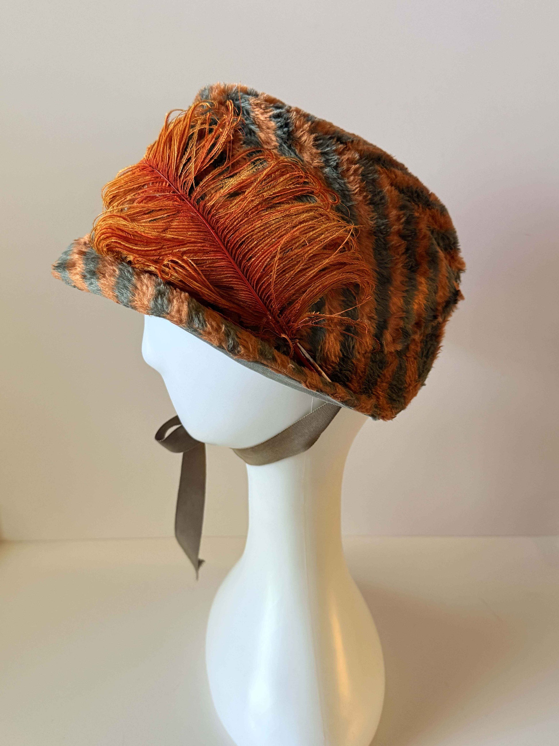 Vintage 1920s Cloche Hat | Orange & Gray Striped Faux Fur Hat | Art Deco Winter Hat | Flapper Style Cloche | Statement Vintage Millinery
