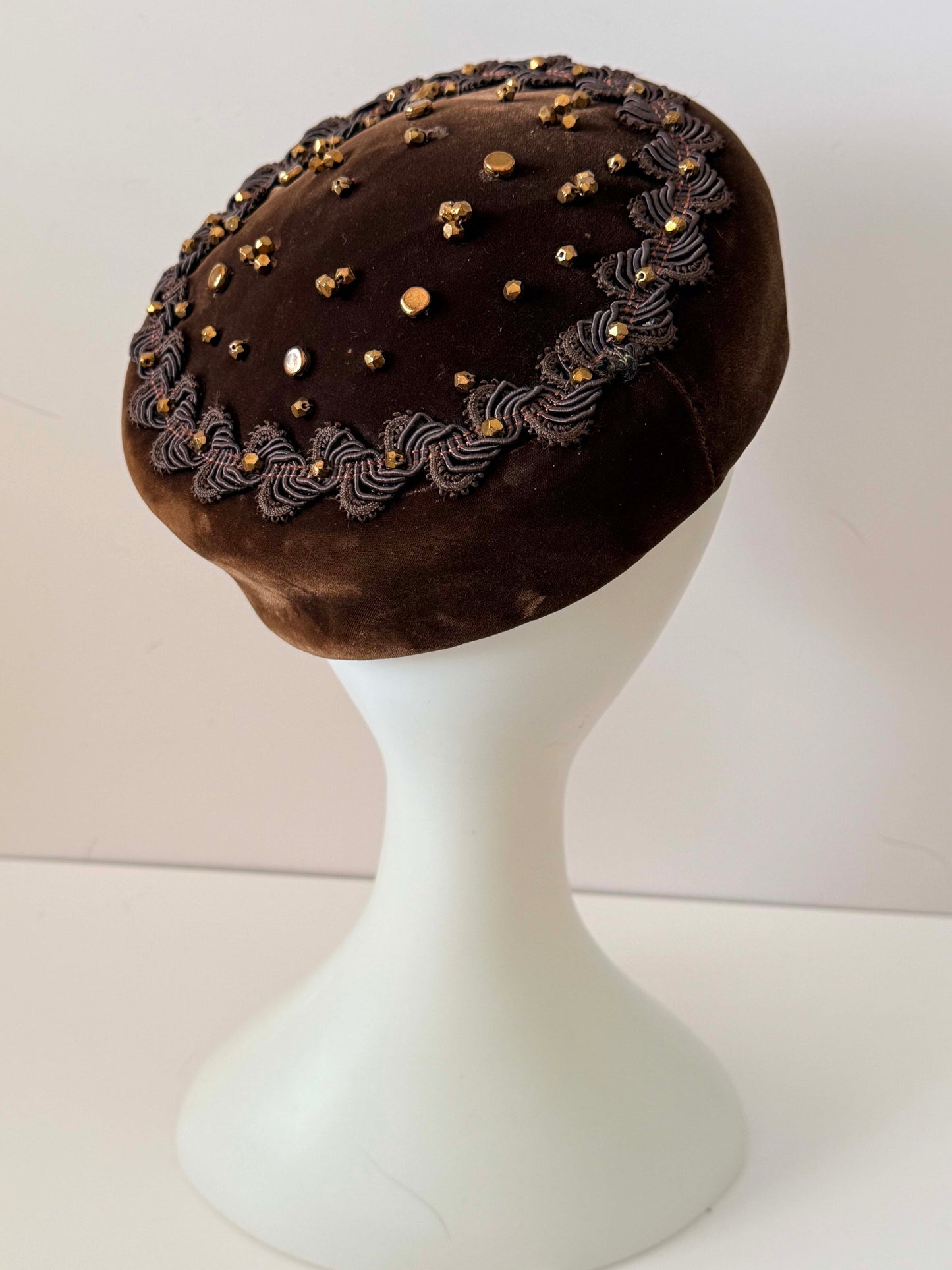 Vintage Brown Velvet Beaded Cocktail Hat – 1950s Bronze Studded Pillbox with Embroidered Trim