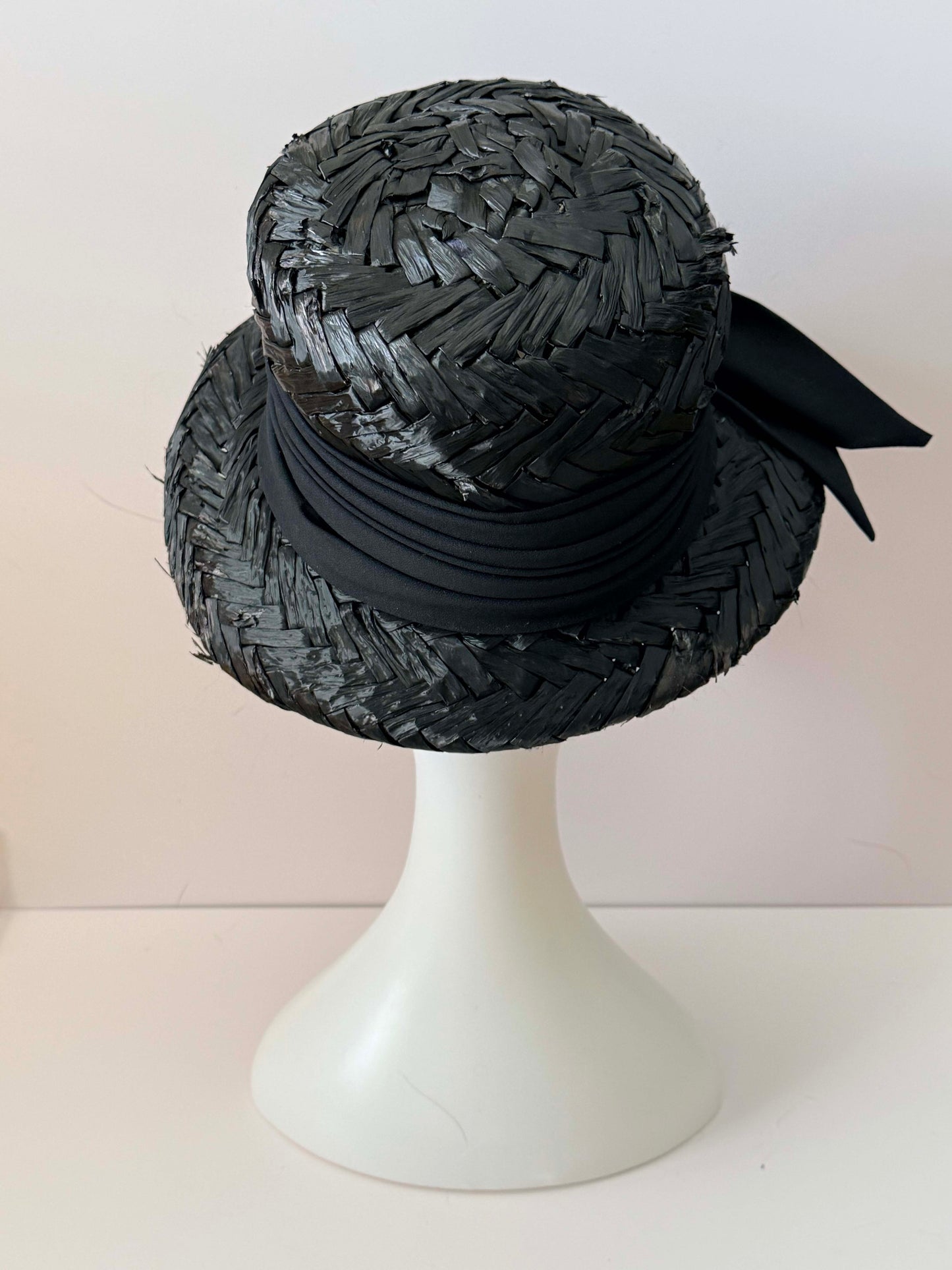Vintage Black Raffia Bucket Hat – Katz Nannette Chapeaux Woven Straw with Silk Wrap Bow